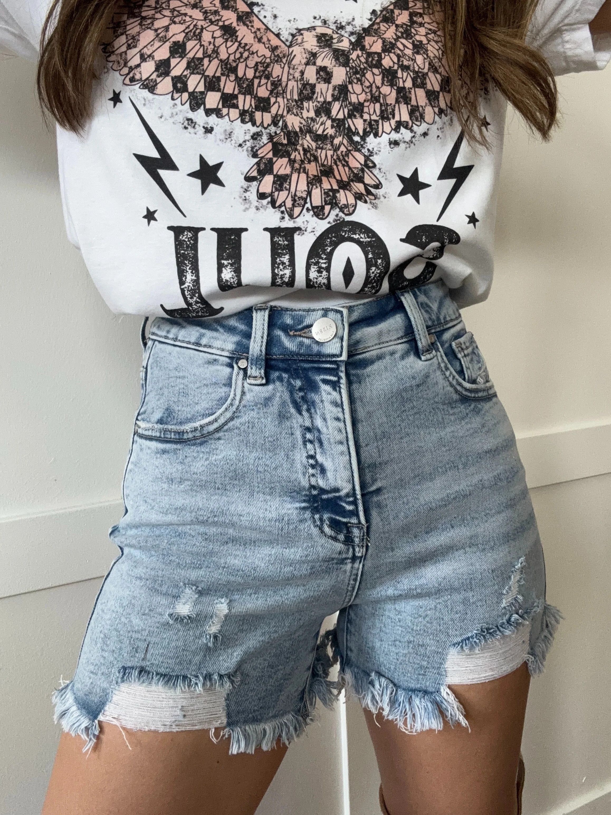 On The Go Risen Distressed Shorts - Acid Medium Wash | Willow Boutique