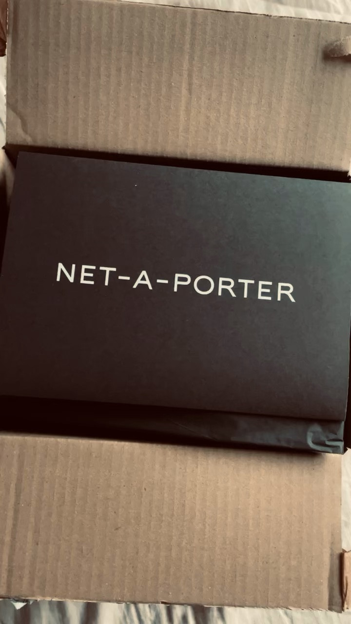 Christmas Eve Box 🖤
@hunzag 👙

SALE 

#LTKtravel #LTKeurope LTKFestiveSaleUK