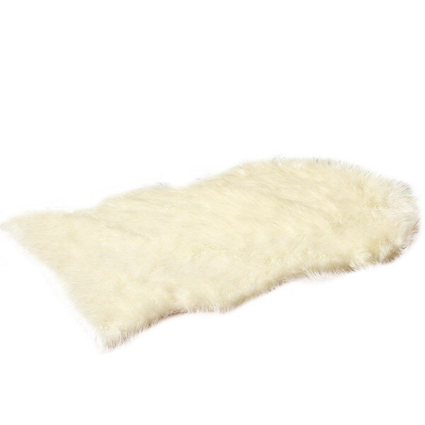 Anna Ricci Faux Fur Animal Rug - 45 x 27 | Bed Bath & Beyond