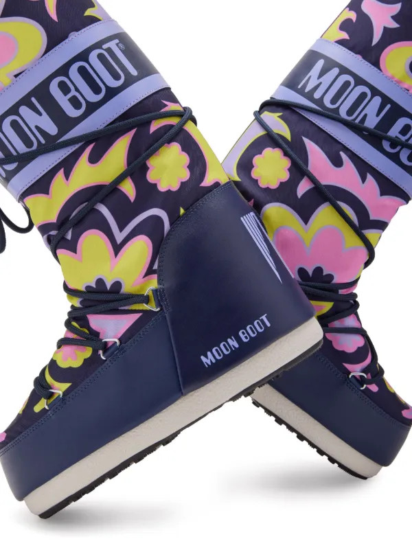 Icon flower print padded boots | Farfetch Global