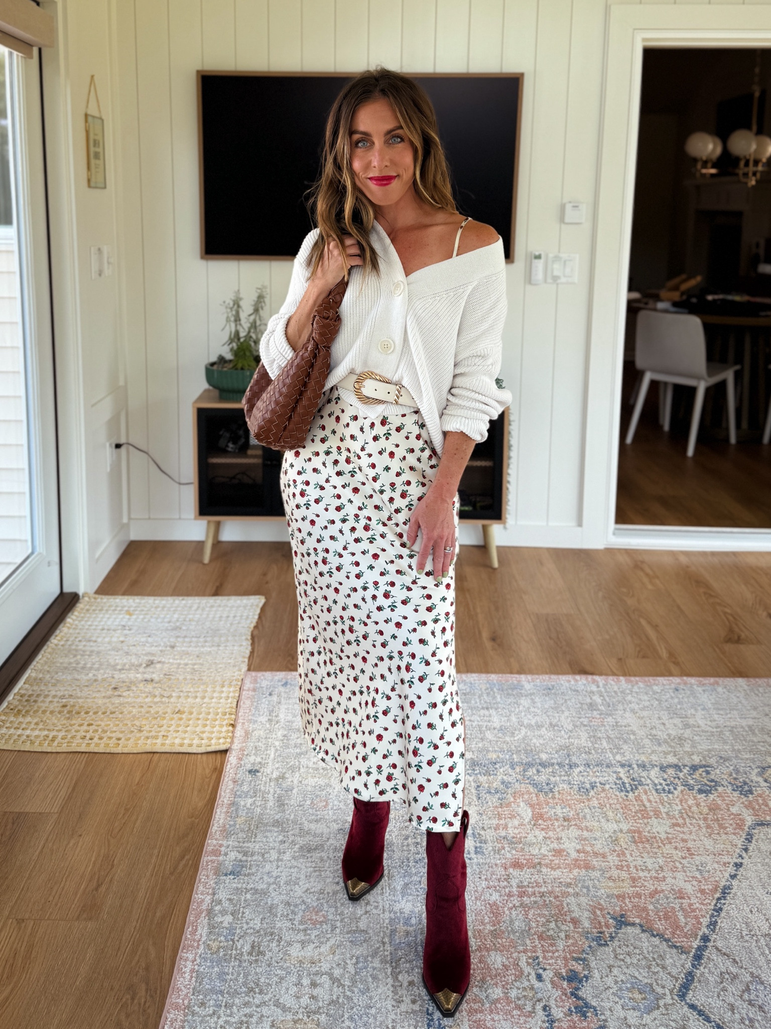 Sweater cardigan: xs
Dress: xs
Belts: xs/small
Boots: fit TTS - could size up a half size if in between 

#LTKOver40 #LTKStyleTip #LTKFindsUnder50