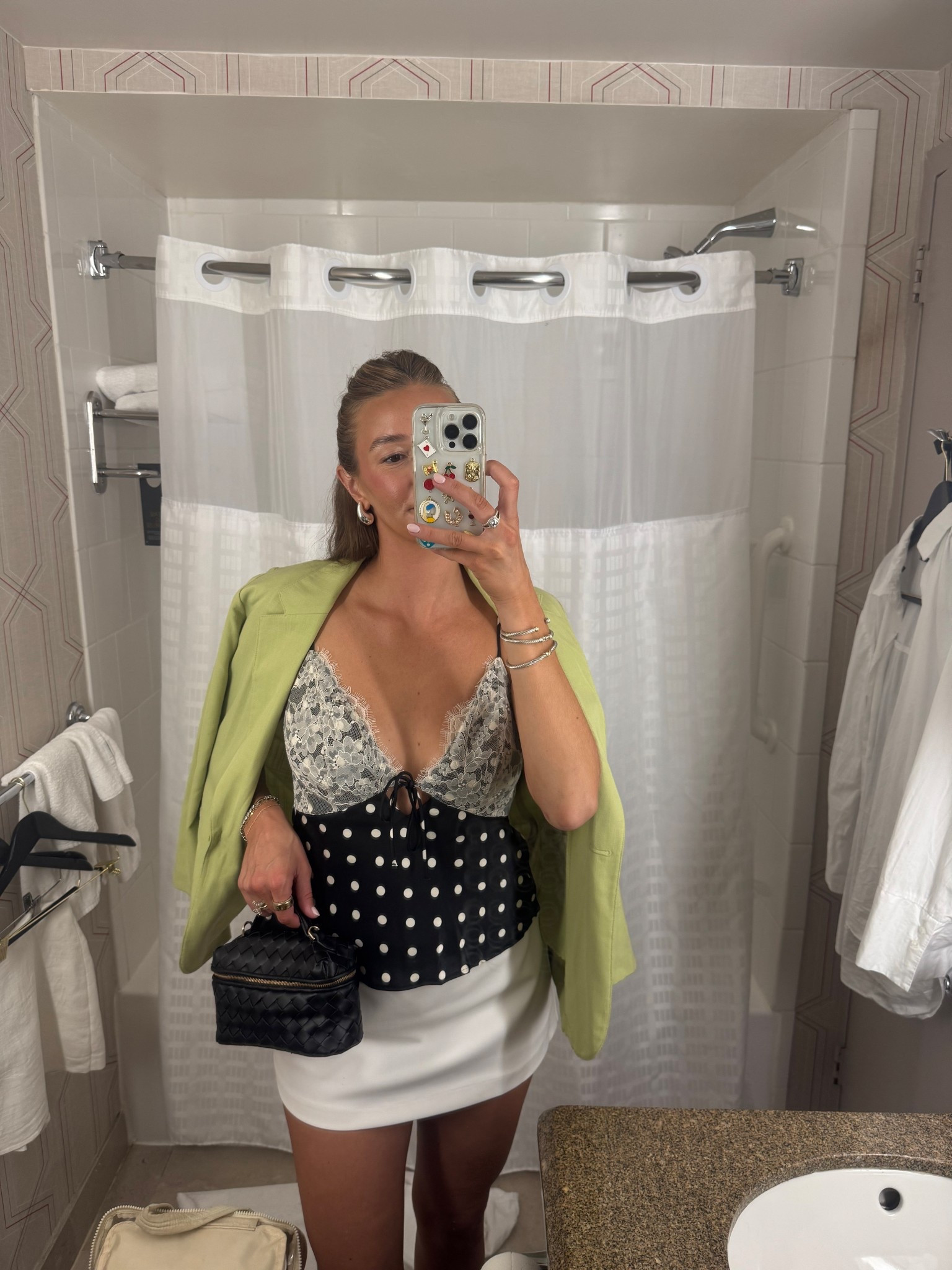 NYFW night 1 

#LTKFindsUnder50 #LTKFindsUnder100 #LTKStyleTip