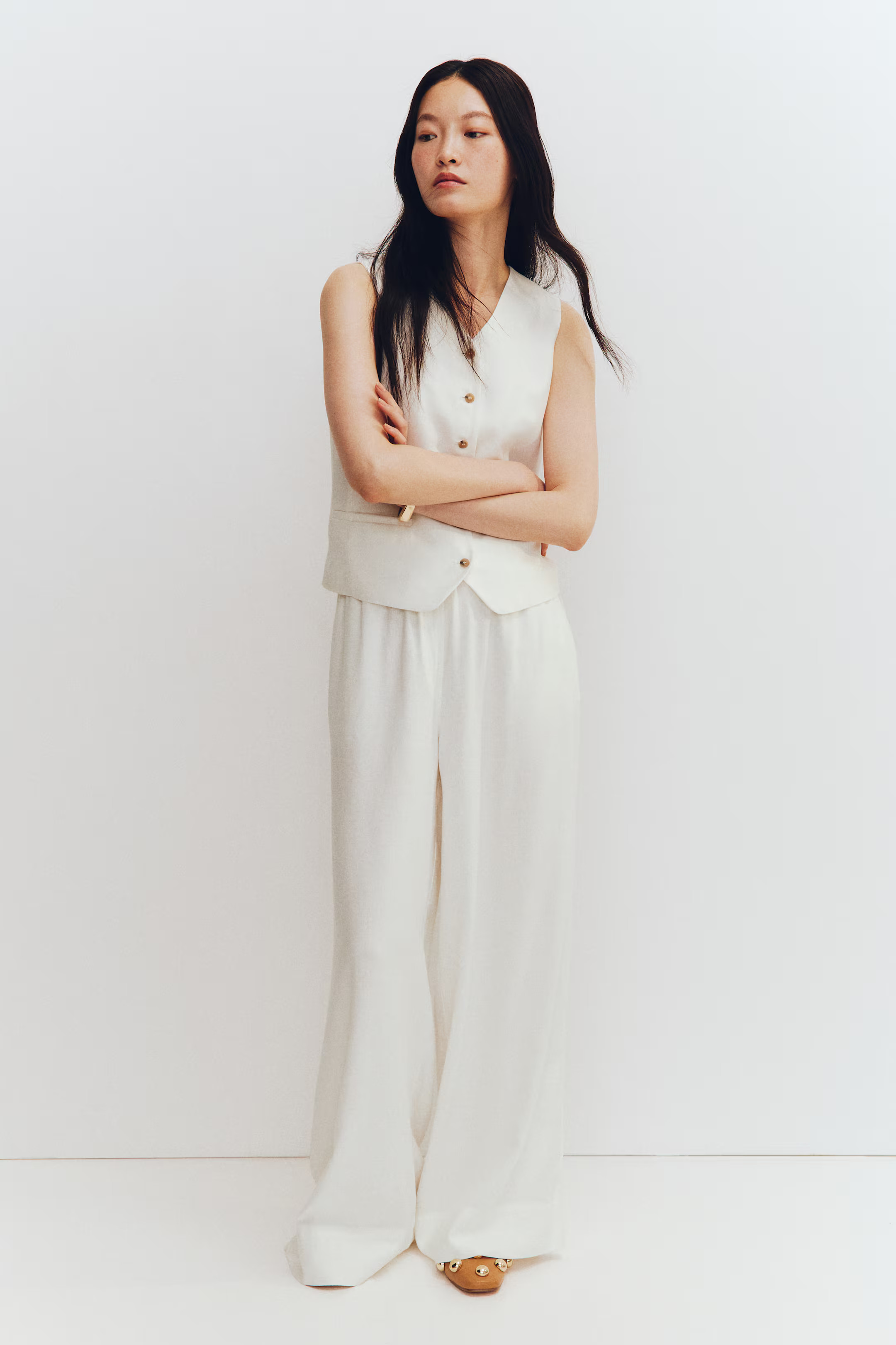Wide linen-blend trousers | H&M (UK, MY, IN, SG, PH, TW, HK)