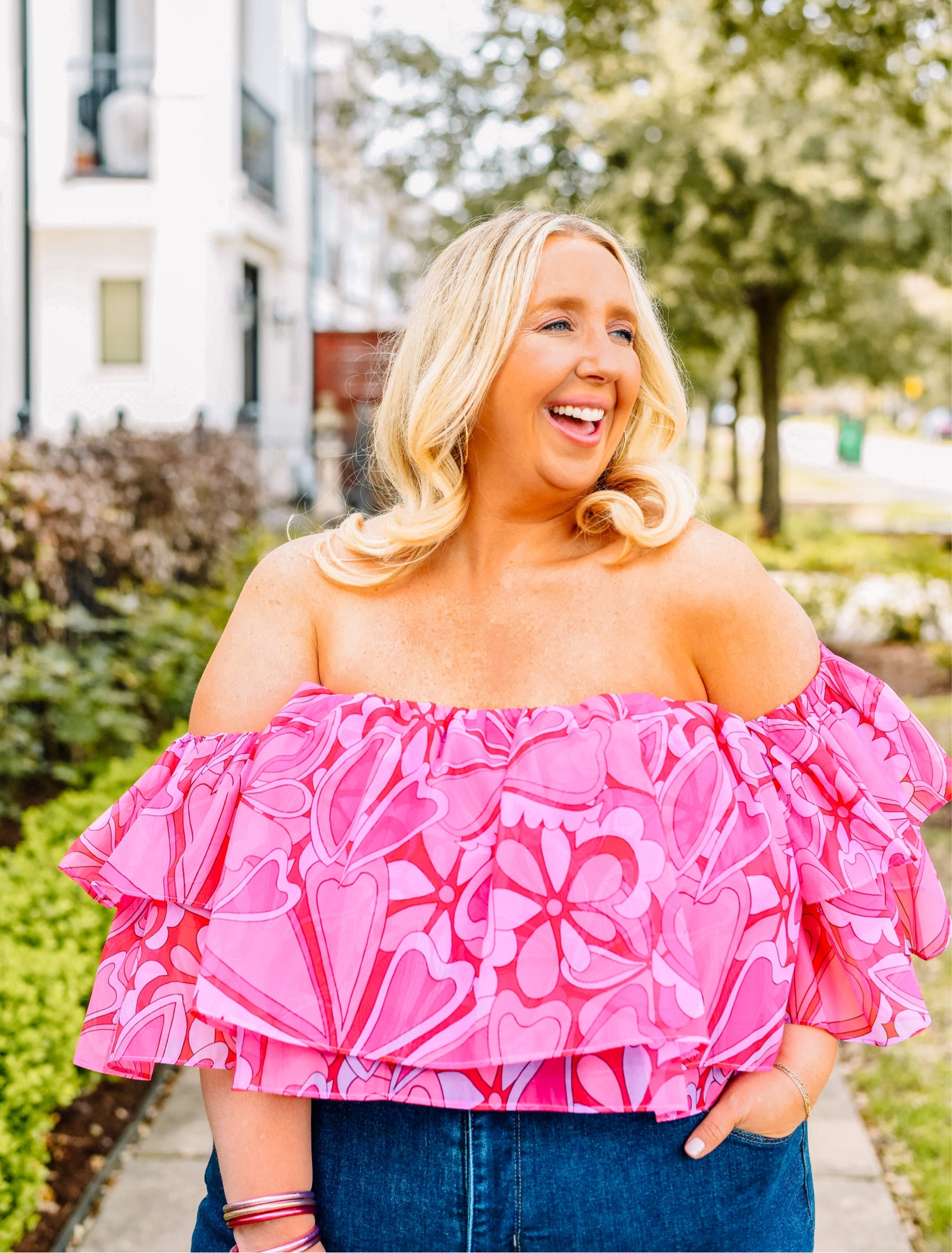 Wearing the XXL

#LTKcurves #LTKsalealert #LTKunder100