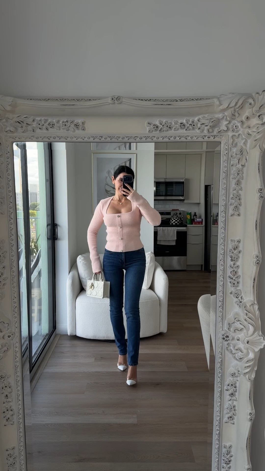 Pink fluffy sweater top 

#LTKgrwm #LTKSeasonal #LTKootd