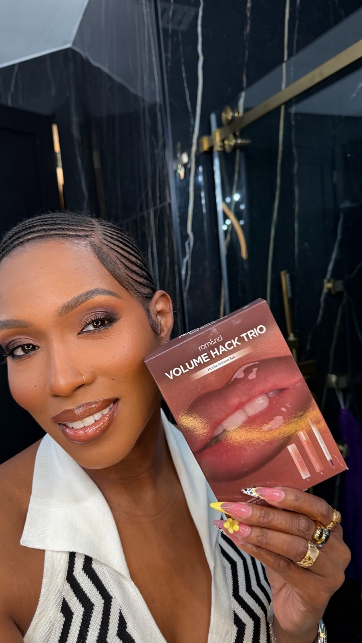 @amazonfindsandfashion 

Lip trio mocha mousse set 

#LTKBeauty #LTKselfcare #LTKgrwm