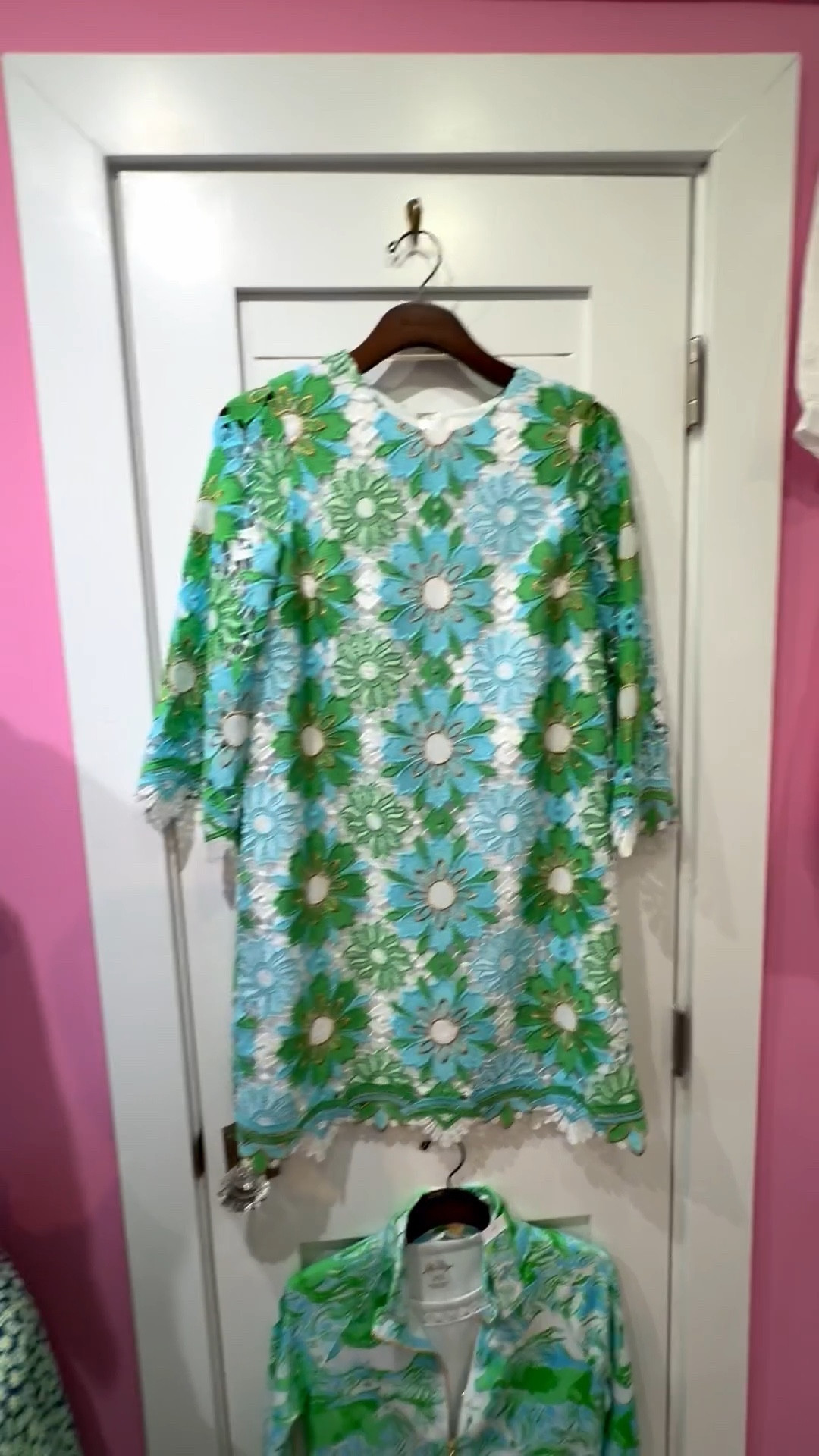 Jouri 3/4 Sleeve Lace Dress
Straight fit, crew neck dress in custom lace with 3/4 length bell sleeves and scallop hem finishes.
Resortwear, Lilly Pulitzer clothes 

#LTKOver40 #LTKTravel #LTKgrwm