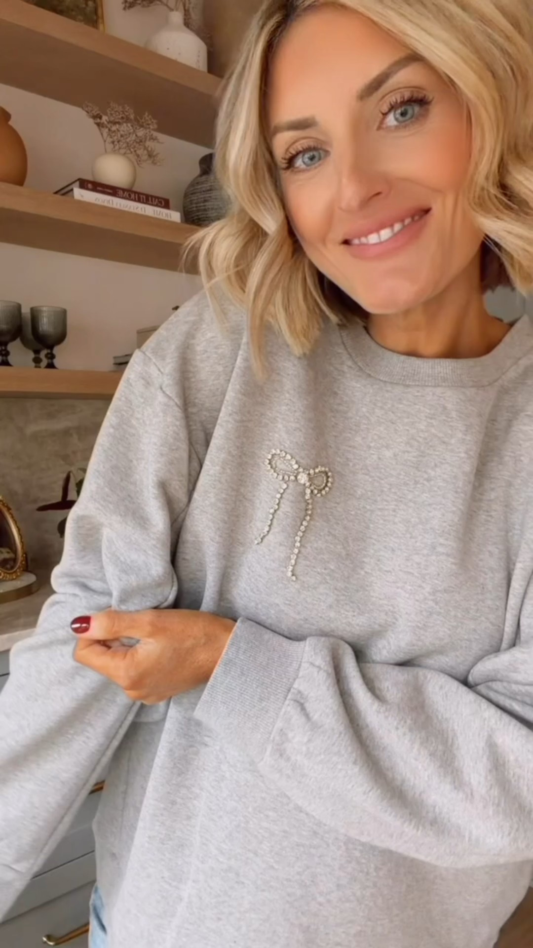 These sweatshirts have such a cute embellished bow detail on them! They’re under $40!

Loverly Grey, Target find, Target fashion, bow sweatshirt, embellished sweatshirt 

#LTKFindsUnder50 #LTKootd #LTKBump