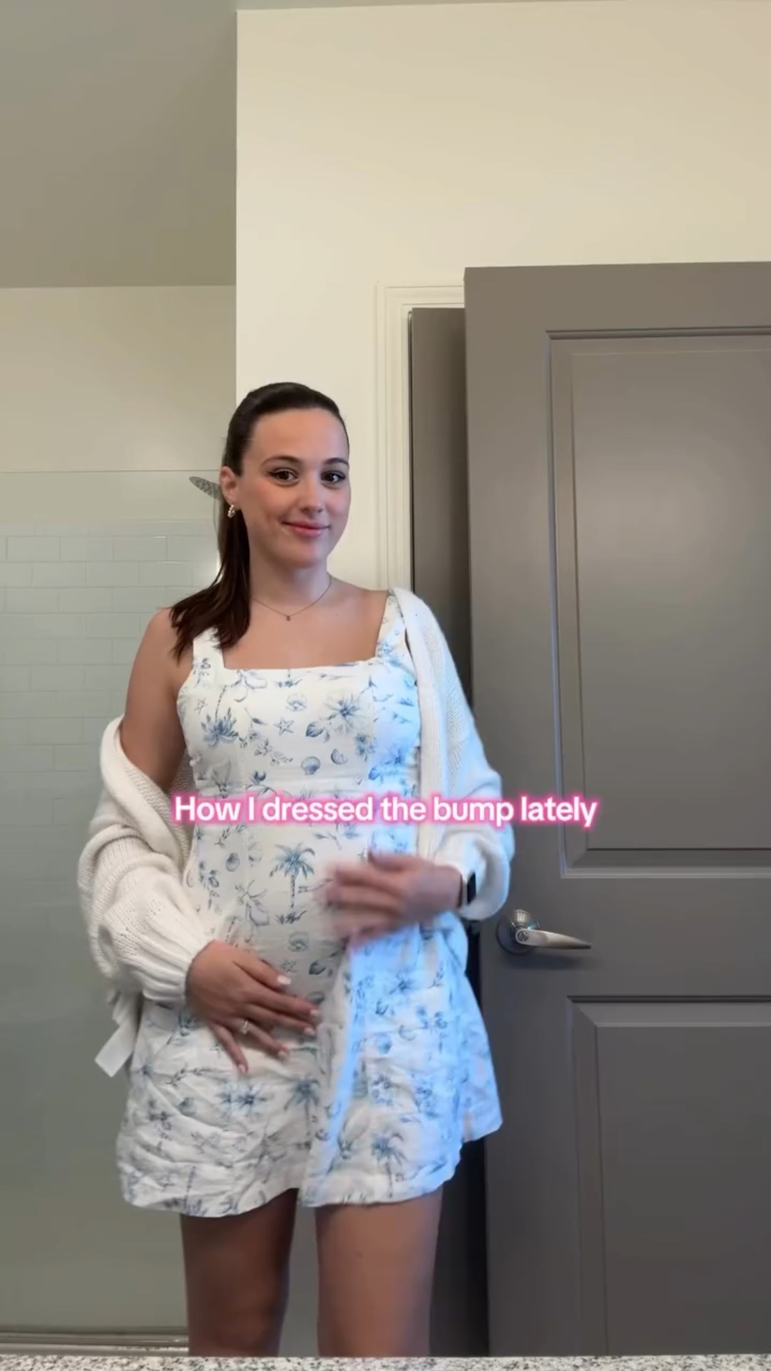 Dressing the bump is hard but so fun!! 🥹

#pregnancy #pregnant