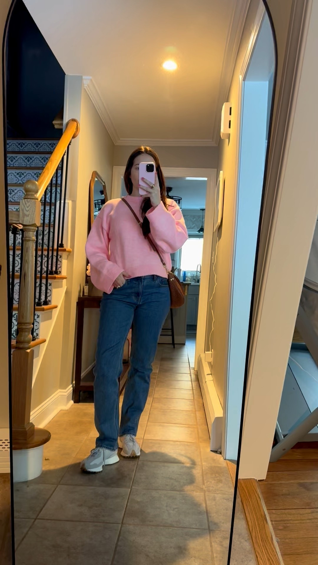 Todays outfit! 

Sized up one in the jeans
Size small in sweater
Sized down 1/2 size in the sneakers 

#LTKmomlife