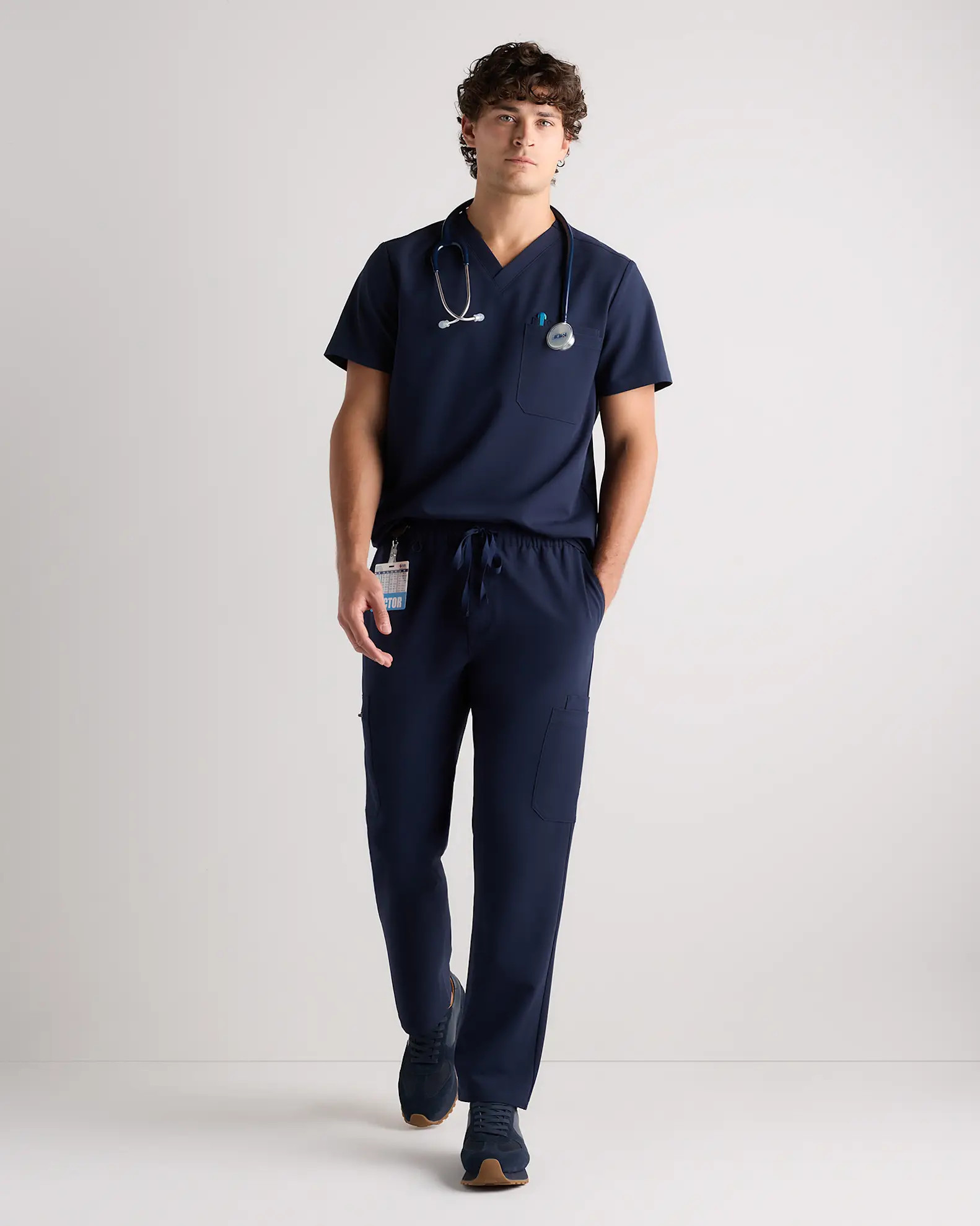 AeraFlex 3-Pocket Scrub Top | Quince