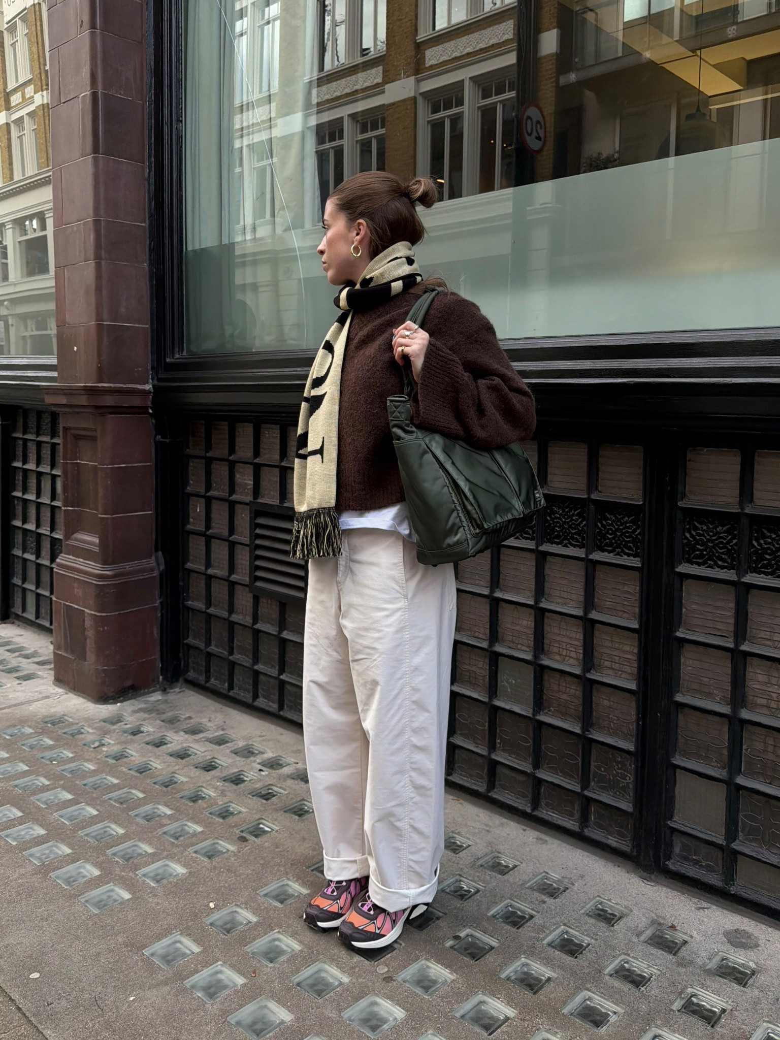 Brown jumper, Uniqlo trousers, Uniqlo jersey barrel leg trousers, cream trousers, Salomon xt whisper, green bag, tote bag, porter yoshida bag 



#LTKuk #LTKautumn #LTKstyletip