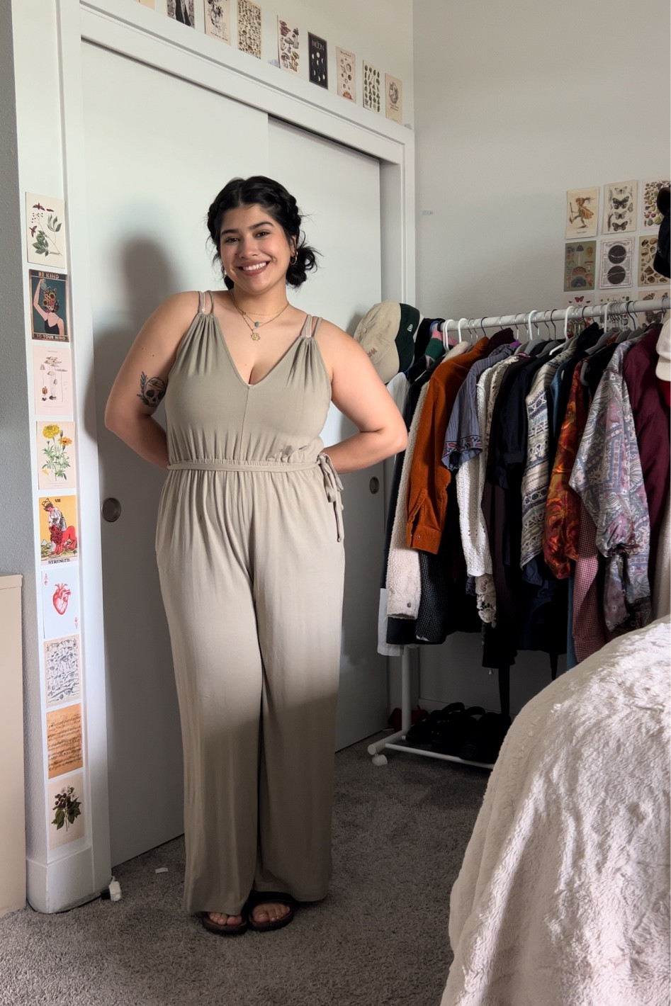 very flowy romper from Old Navy. Super comfy for the warm summer days. ⭐️✨

#LTKunder50 #LTKFind #LTKunder100