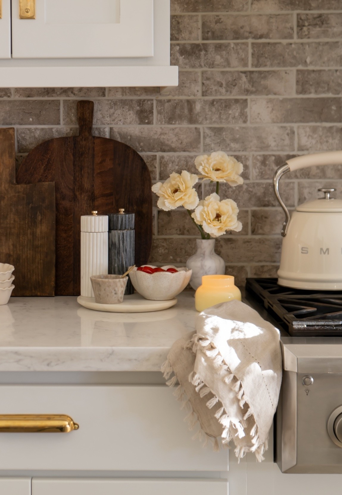 Kitchen styling for spring ☀️✨ 

#LTKHome #LTKgrwm #LTKSeasonal