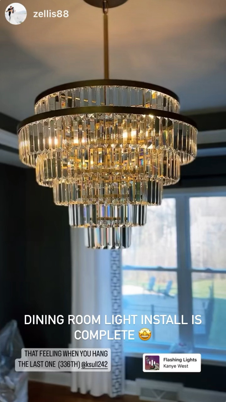 This chandelier from Pottery Barn is a show stopper 🙌💎

Downside you need to to hang all 300 crystals 🫤



#LTKhome #LTKsalealert #LTKFind