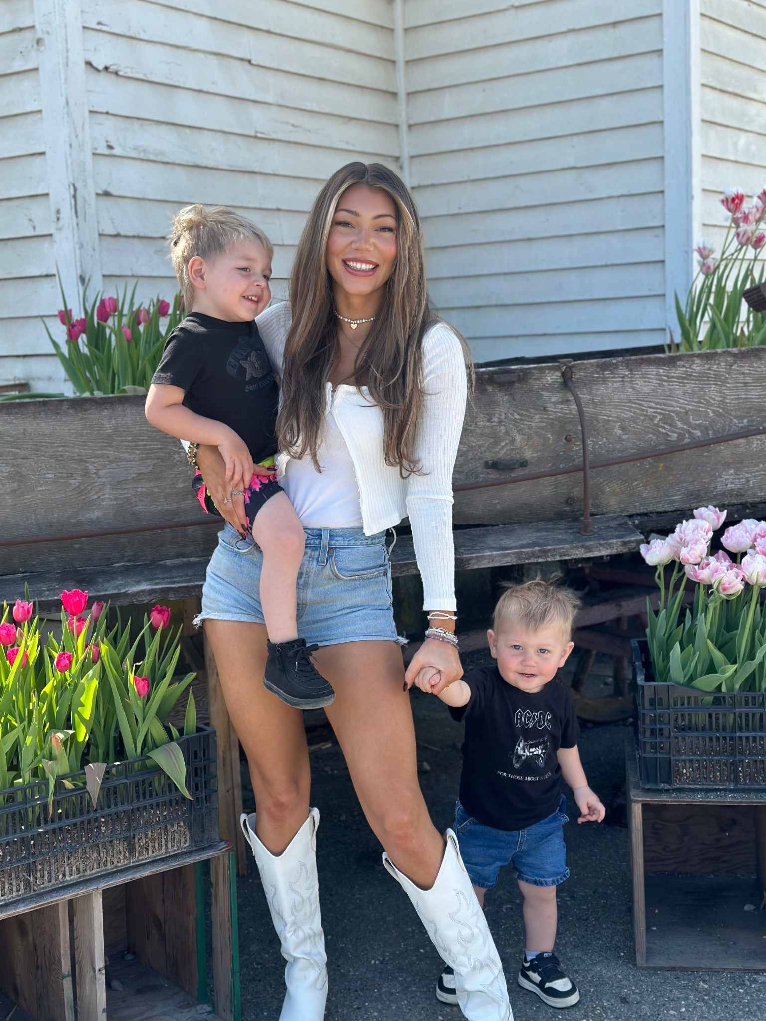 Easy summer outfit, summer concert, country ootd, white outfit, sweater, cold summer outfit 

#LTKSeasonal #LTKStyleTip #LTKSaleAlert