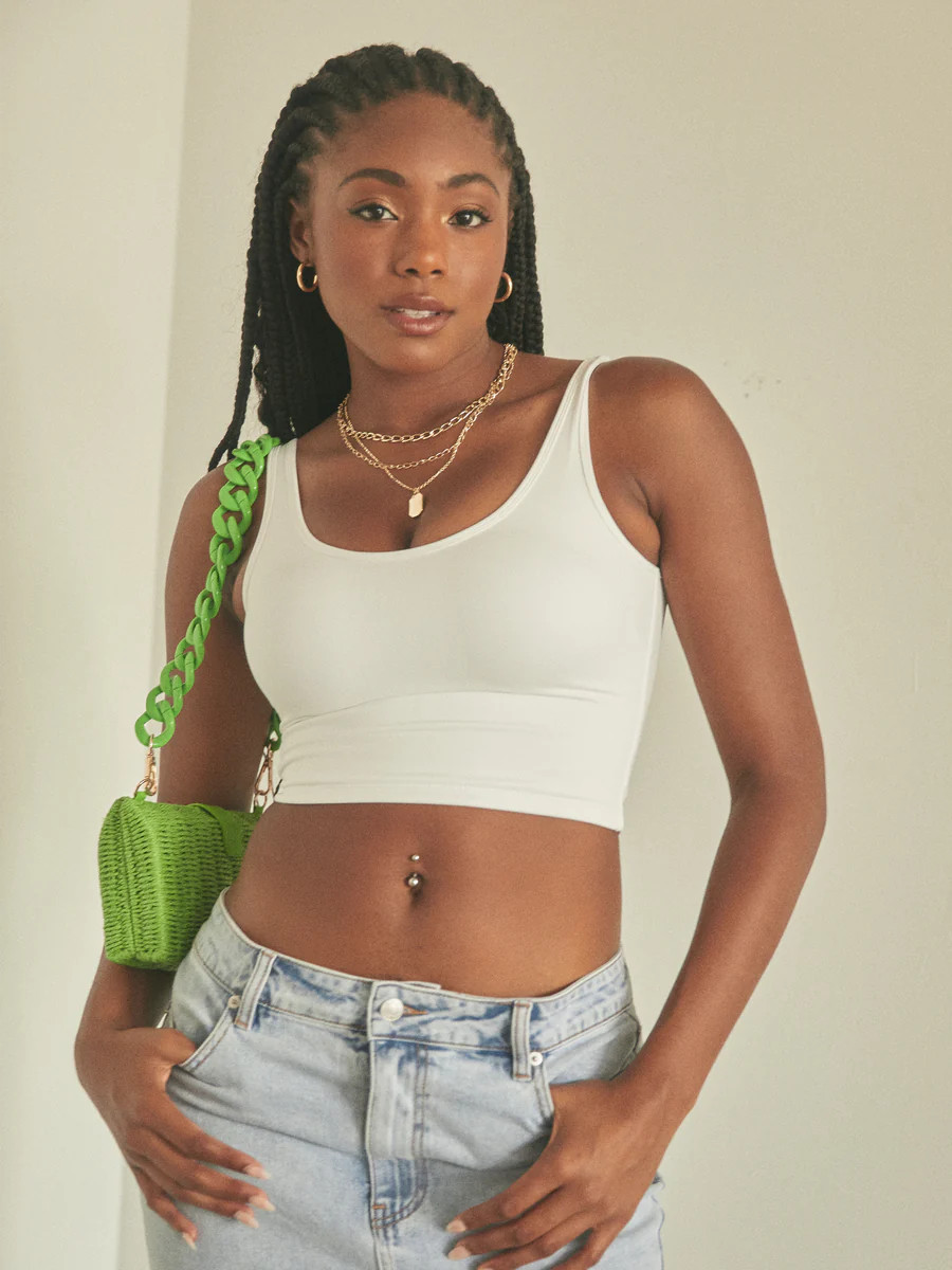 Scoop Neck Brami (Crop) | Klassy