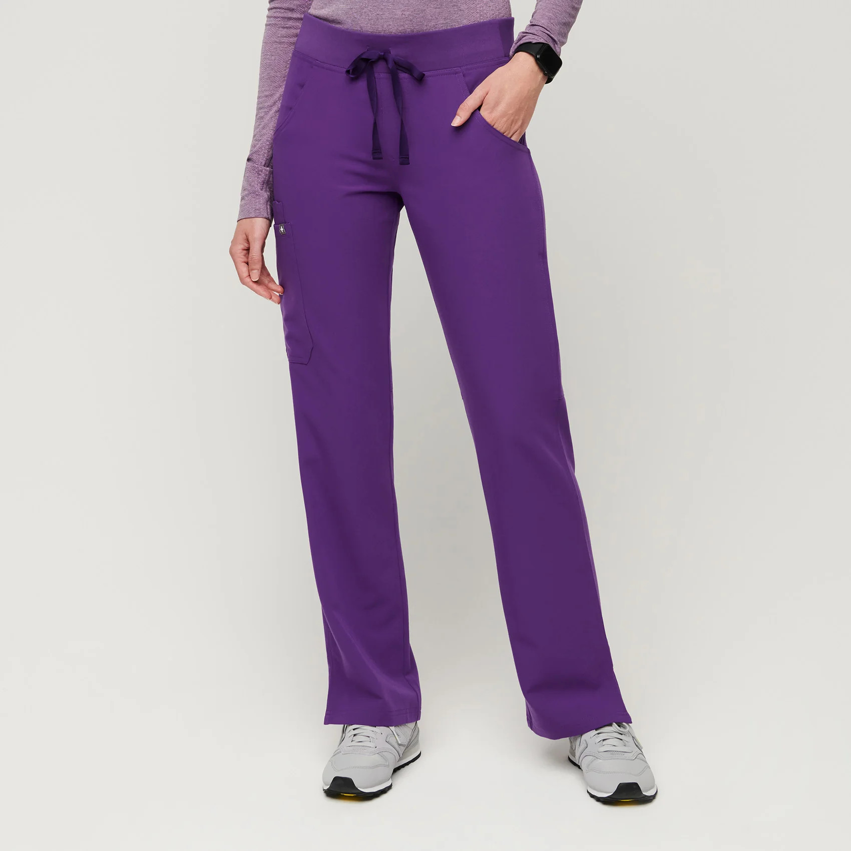 Women's Kade Cargo Scrub Pants - Digital Grape · FIGS | FIGS