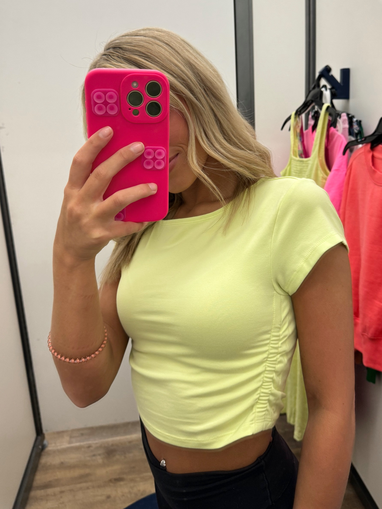 cutest activewear top!🤩✨

#LTKsalealert #LTKSpringSale #LTKfindsunder50