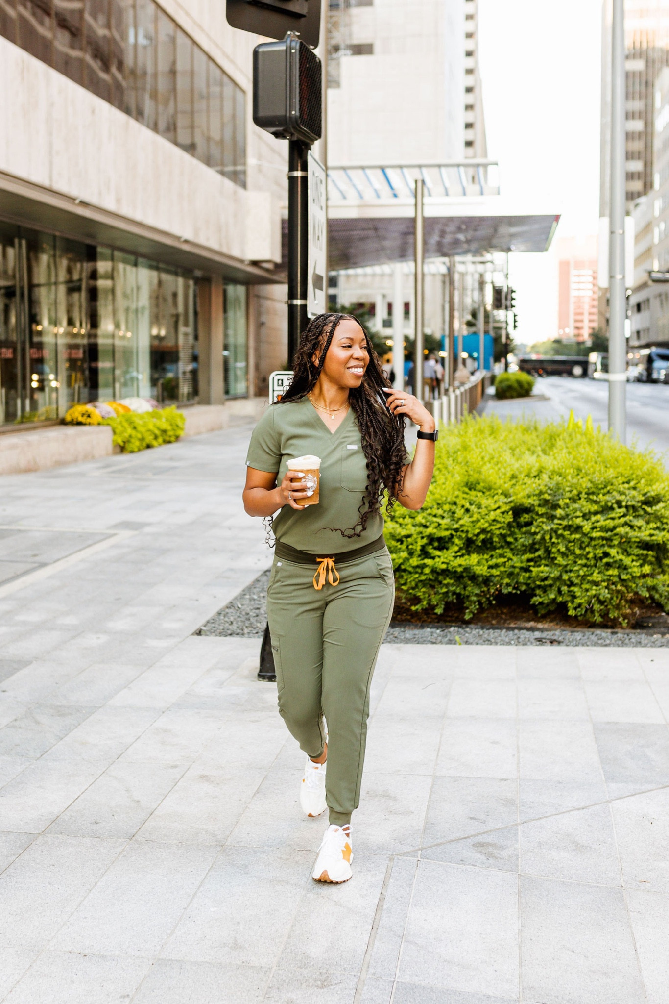 Because who doesn’t want to look cute in their scrubs? Wearing the new Moss color from @wearFIGS. 

#LTKunder100 #LTKworkwear #LTKcurves