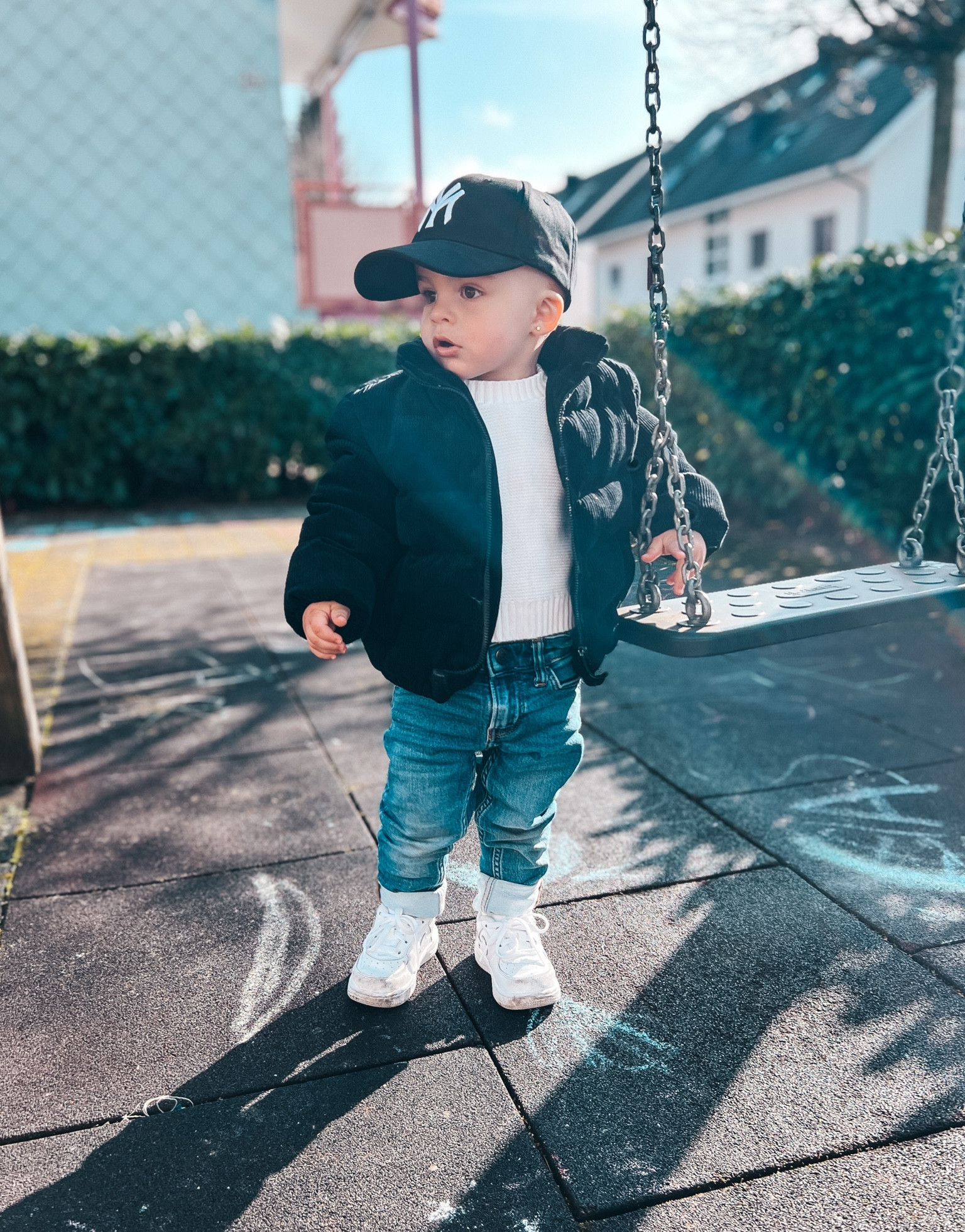 Folgen Sie ihm auf Instagram für mehr Outfit-Details @mailo.leandro oder auf Tiktok @mailo.leandro

Alter auf dem Foto: 2J 2M

Babyboystyke, Baby-Outfit, süße Baby-Kleidung, Herbst-Baby, Baby-Mode

#LTKFind #LTKbaby #LTKkids