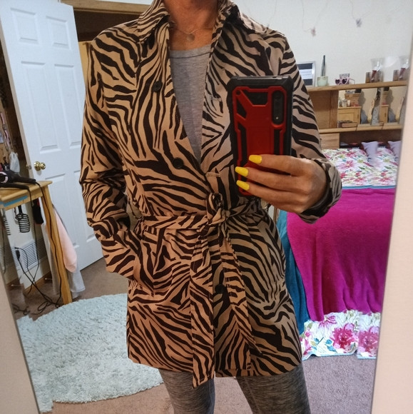 Trenchcoat | Poshmark
