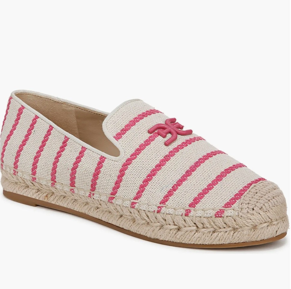 Kathleen Espadrille Flat
Sam Edelman
Women
Current Price $49.99
61% off.
Comparable value $130.00

#LTKSaleAlert