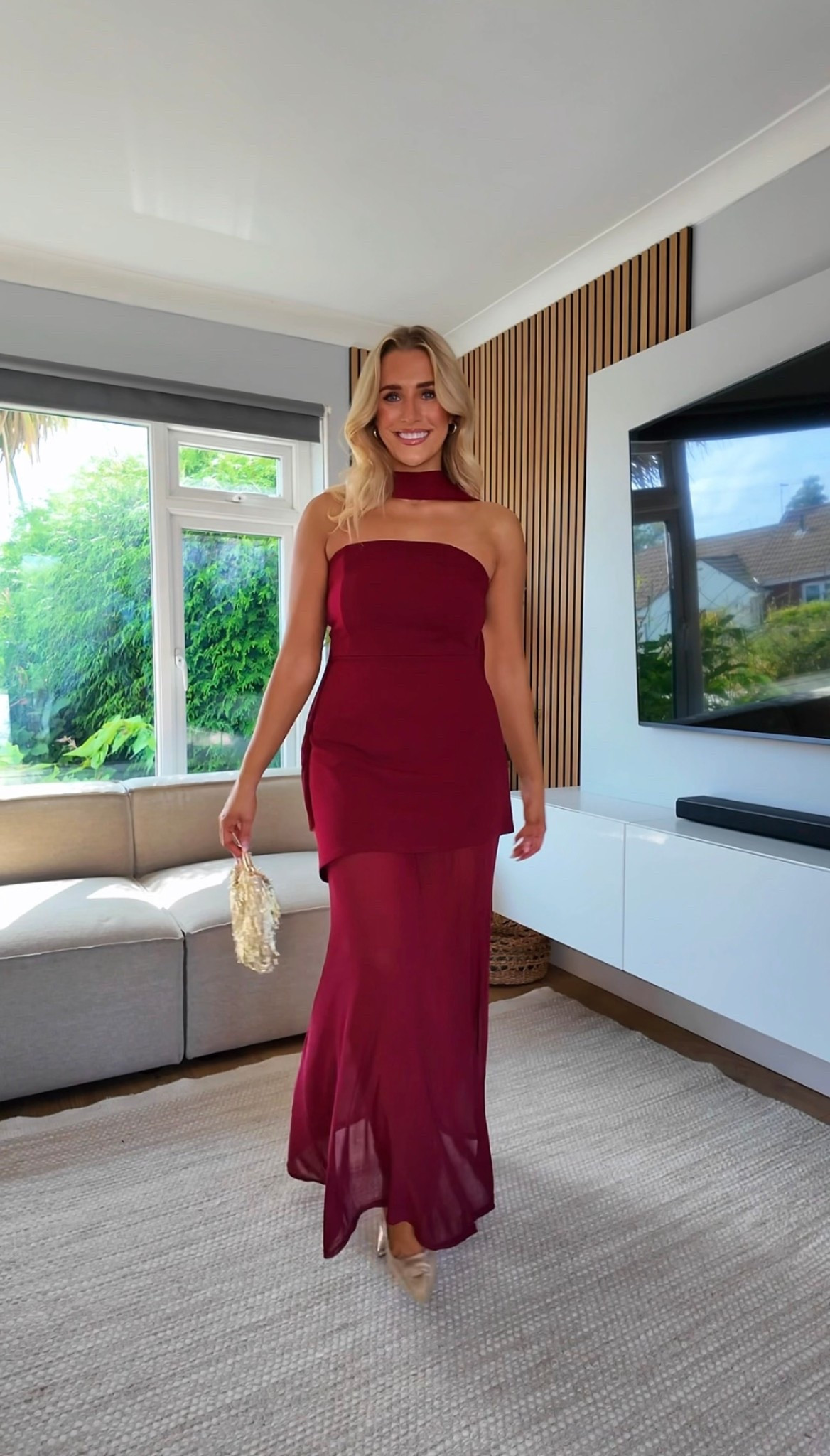 Loved this so much in brown so had to try the darker red wine burgundy colour! Wearing a size 12! True to size! 

#weddingguest #midsize #autumnwedding #autumnal #size12 

#LTKuk #LTKautumn #LTKwedding