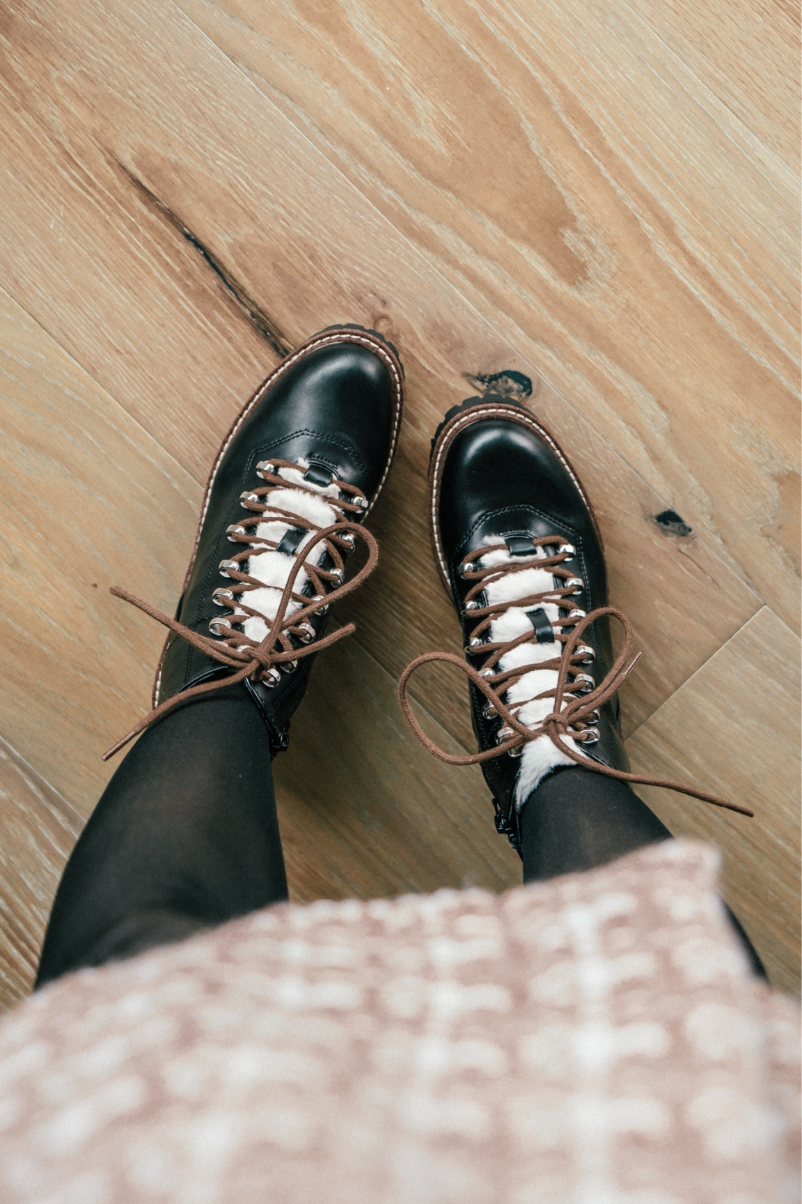 My favorite winter Target boots are back in stock. I actually just bought a second pair, I love them so much. I wore these to all the Christmas markets in Europe last winter.

Target shoes. target fashion, Target style, Target deals

#LTKSeasonal #LTKstyletip #LTKfindsunder50