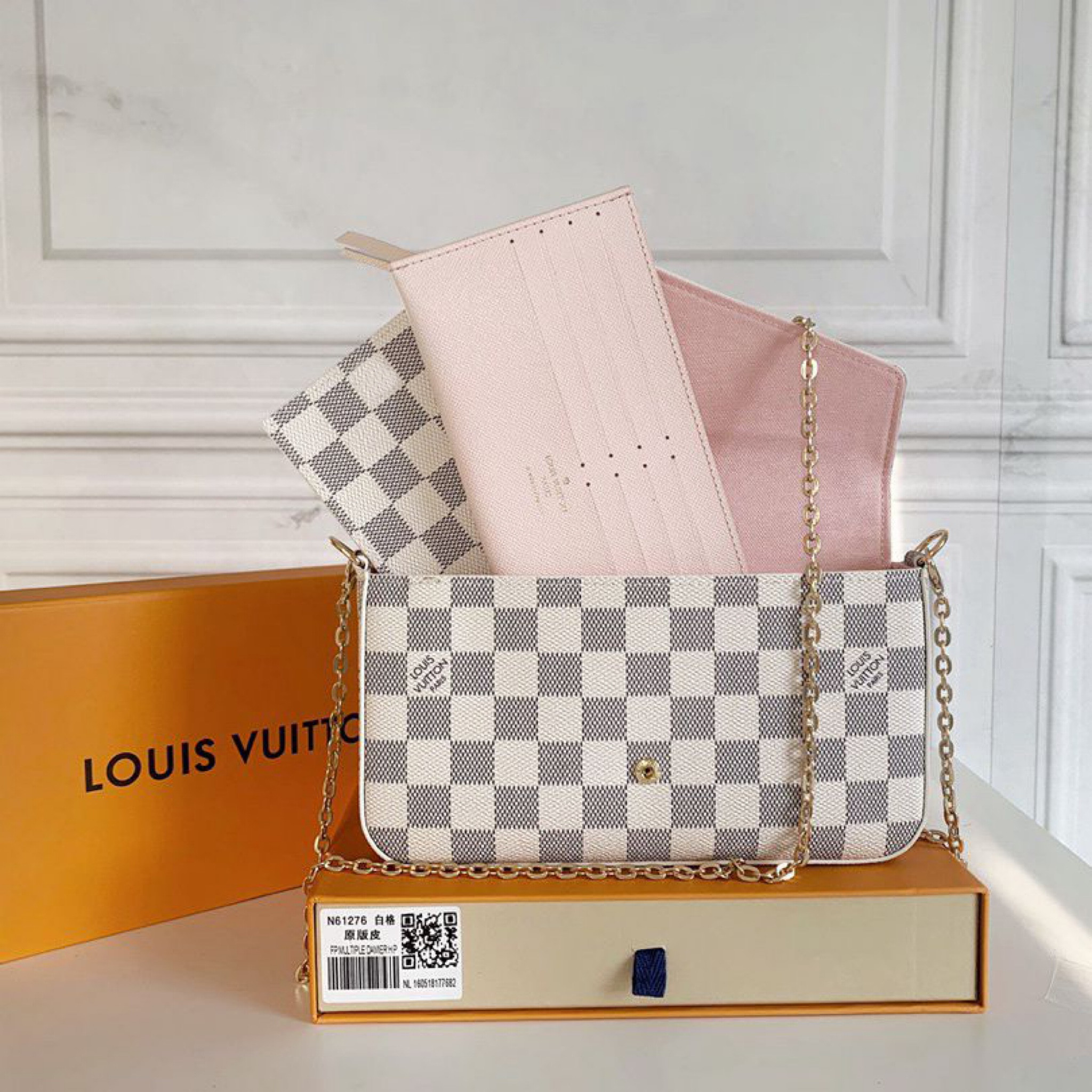 Louis Vuitton Felicie Pochette Shoulder Bag Chain Strap Purse Wallet Designer Wallet Purses Women Cross Body Bag Handbag Women Fashion Monogram Embossed Purse Fashion Classic Pochette LV Bag

#LTKGiftGuide #LTKstyletip #LTKitbag