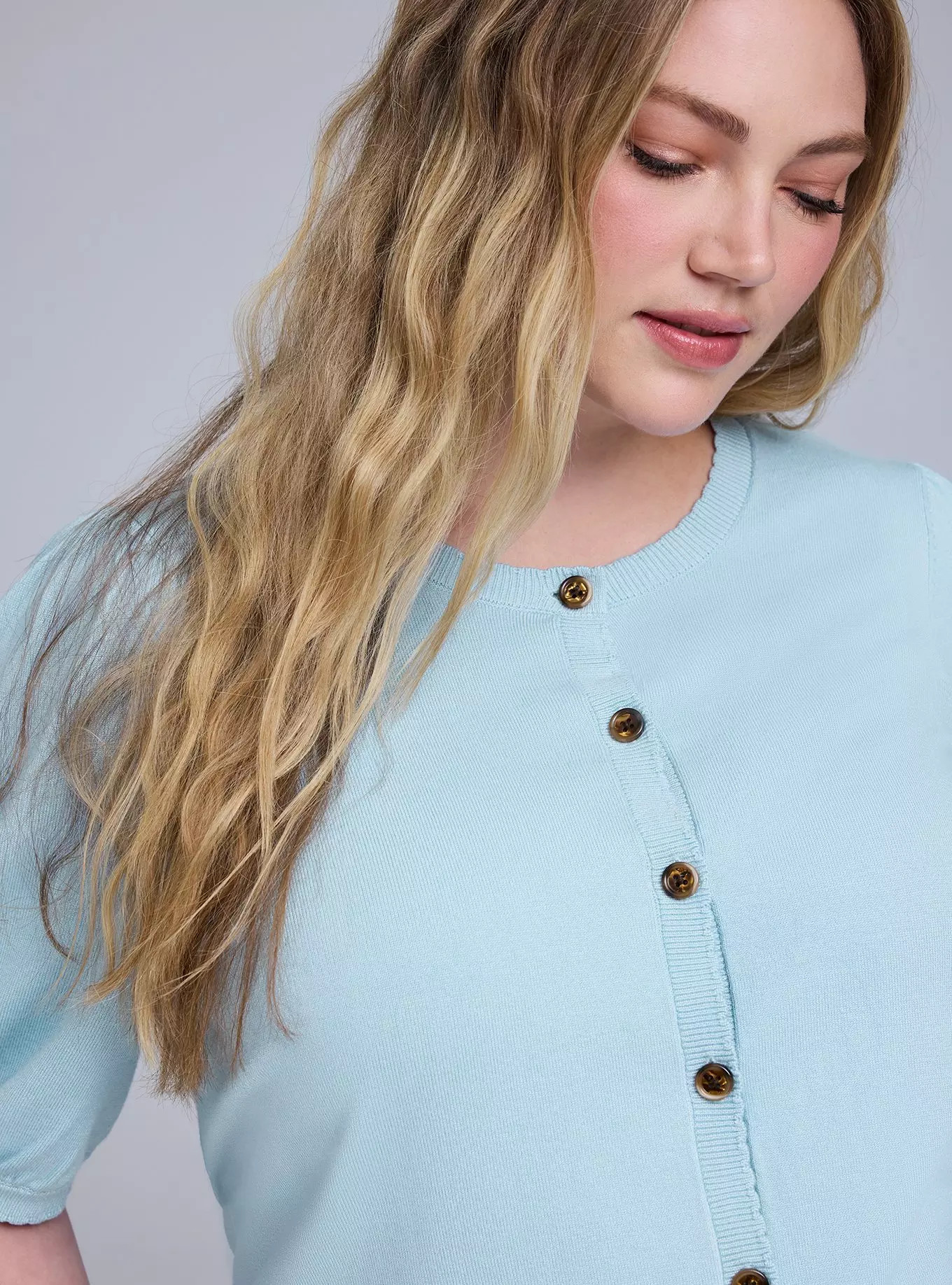 Belle Isle Scalloped Cardi | Torrid (US & Canada)