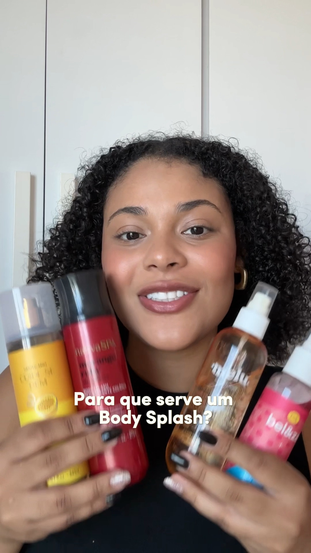 Vem comigo nesse vídeo que eu te conto pra que serve um body splash e qual a diferença dele pra um perfume! ☺️✨

#LTKbrasil #LTKbeleza