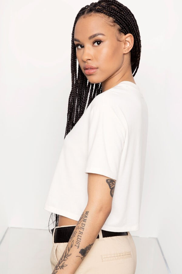 Kendall & Kylie Cropped T-shirt | Ardene