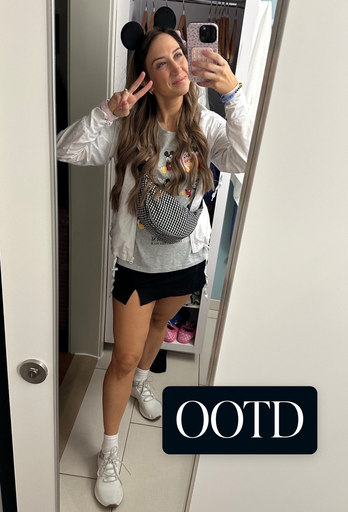 A day at Disney means comfort for me! This skort is so soft and breathable, I can’t wait to wear it with so many other outfits😍 

#LTKActive #LTKTravel #LTKootd