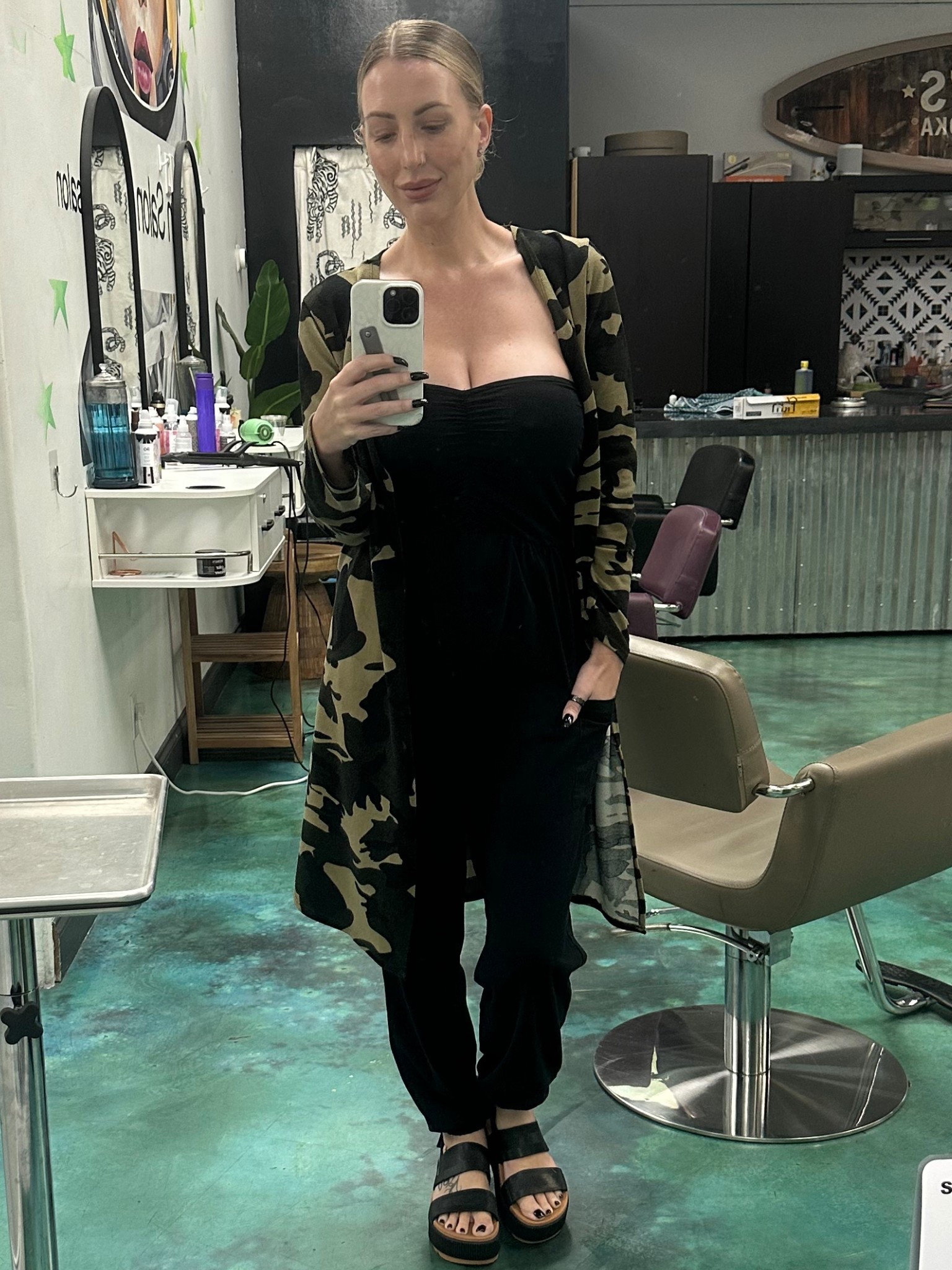 Salon Go-To Outfit 

#LTKSaleAlert #LTKOver40 #LTKStyleTip