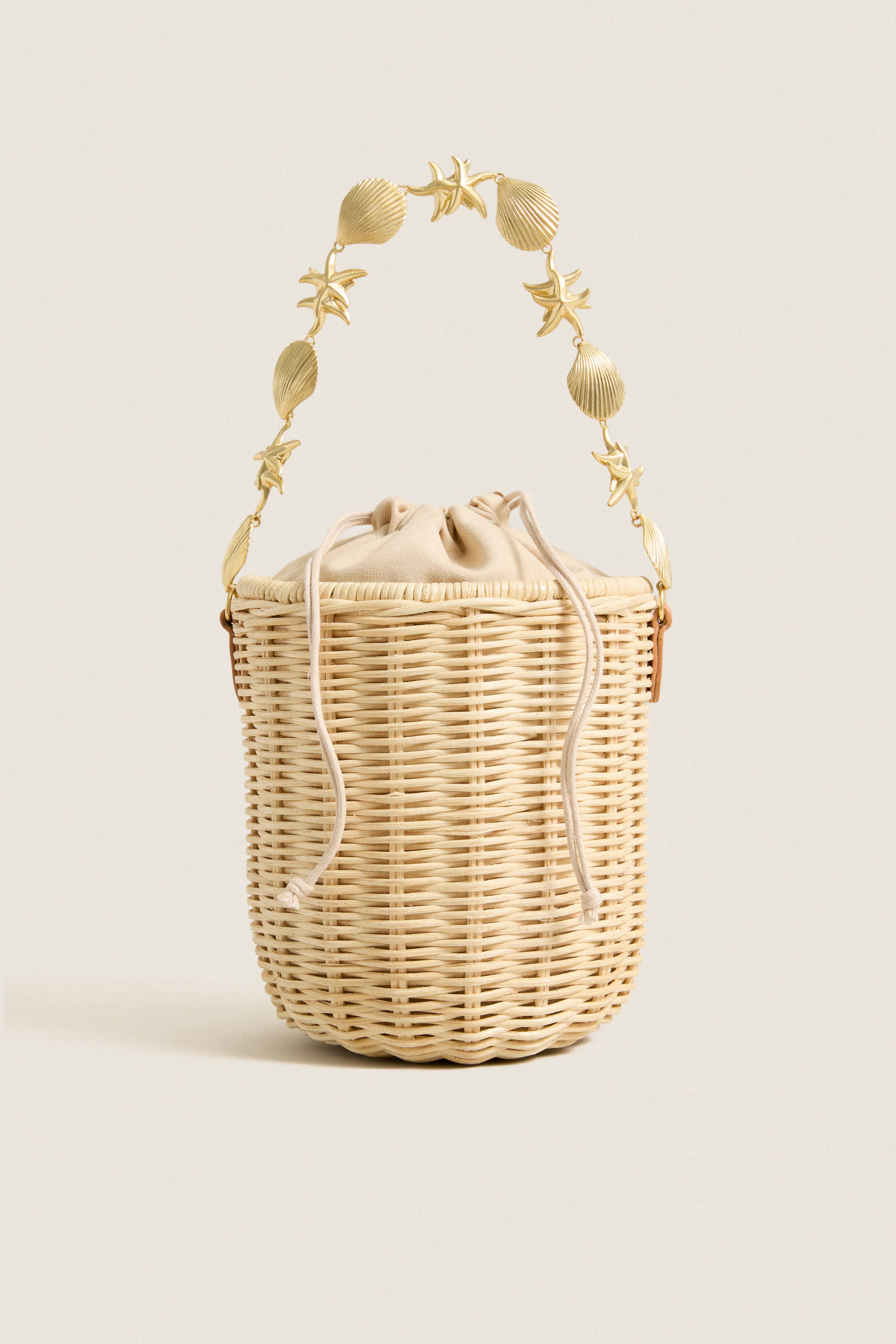 Natural Island Bucket Bag | Tuckernuck (US)