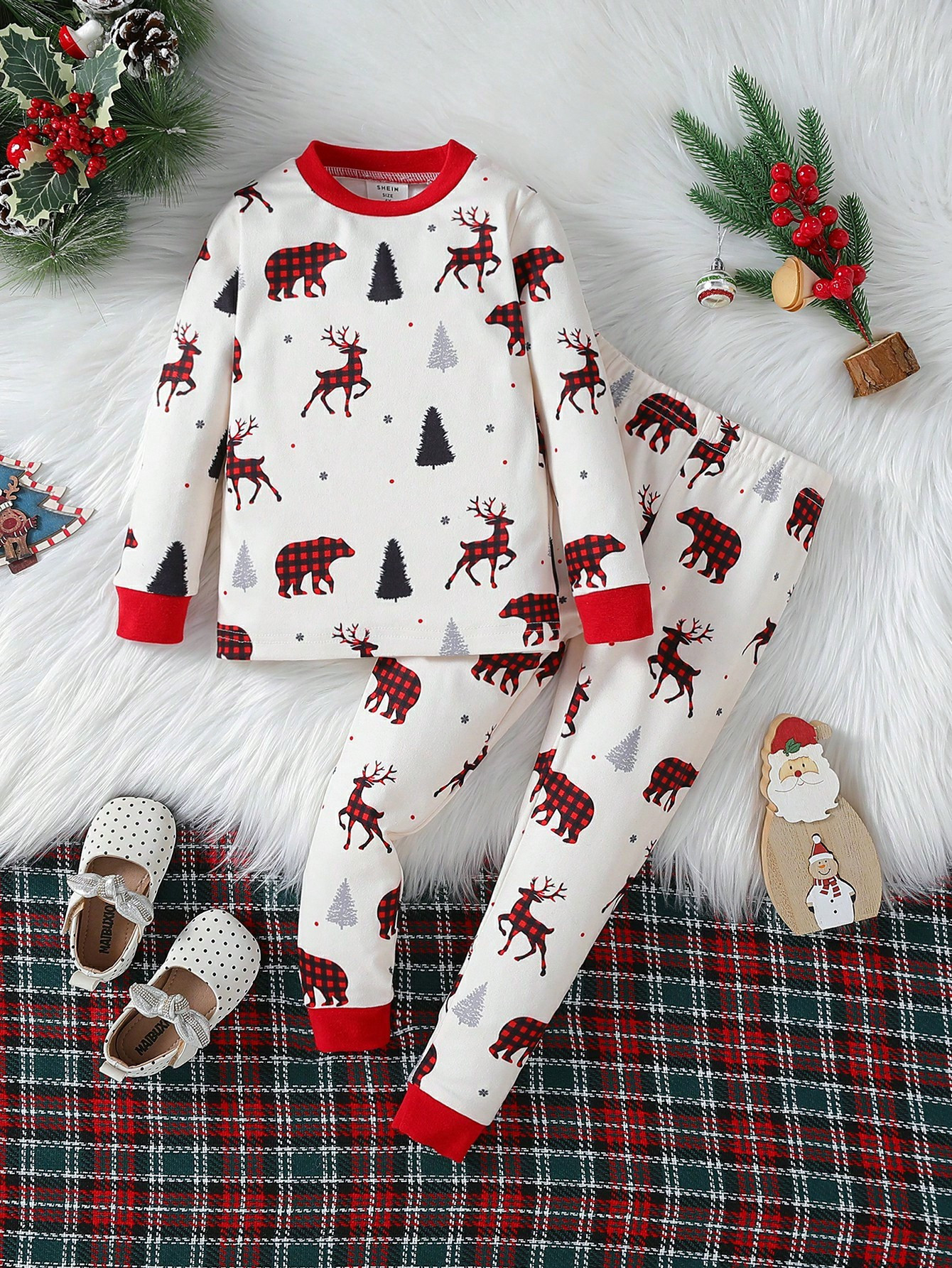 Chica Joven Conjunto de pijama con estampado de Navidad ribete en contraste | SHEIN