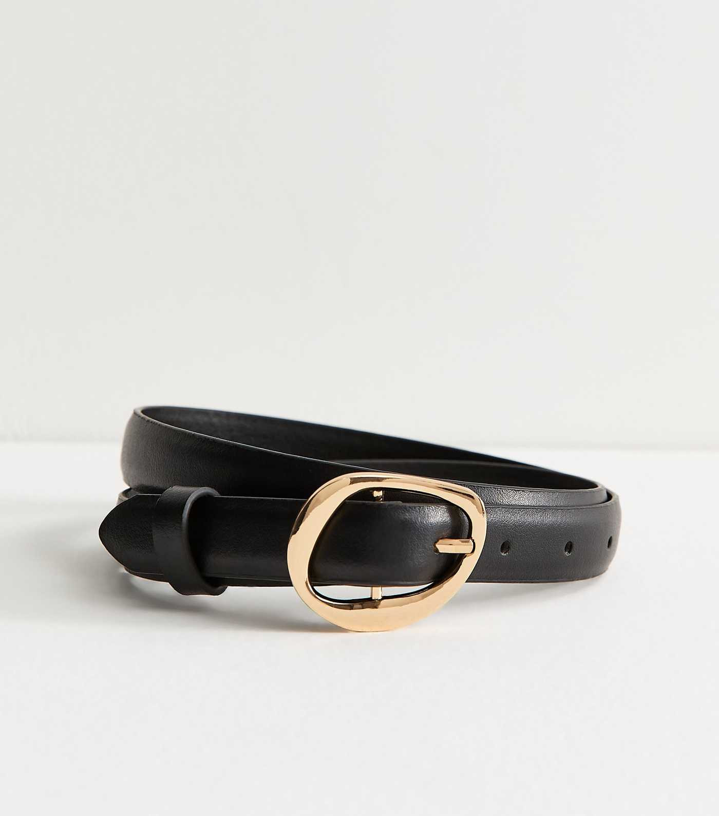 Black Faux Leather Hammered Buckle Belt | New Look | New Look (UK)