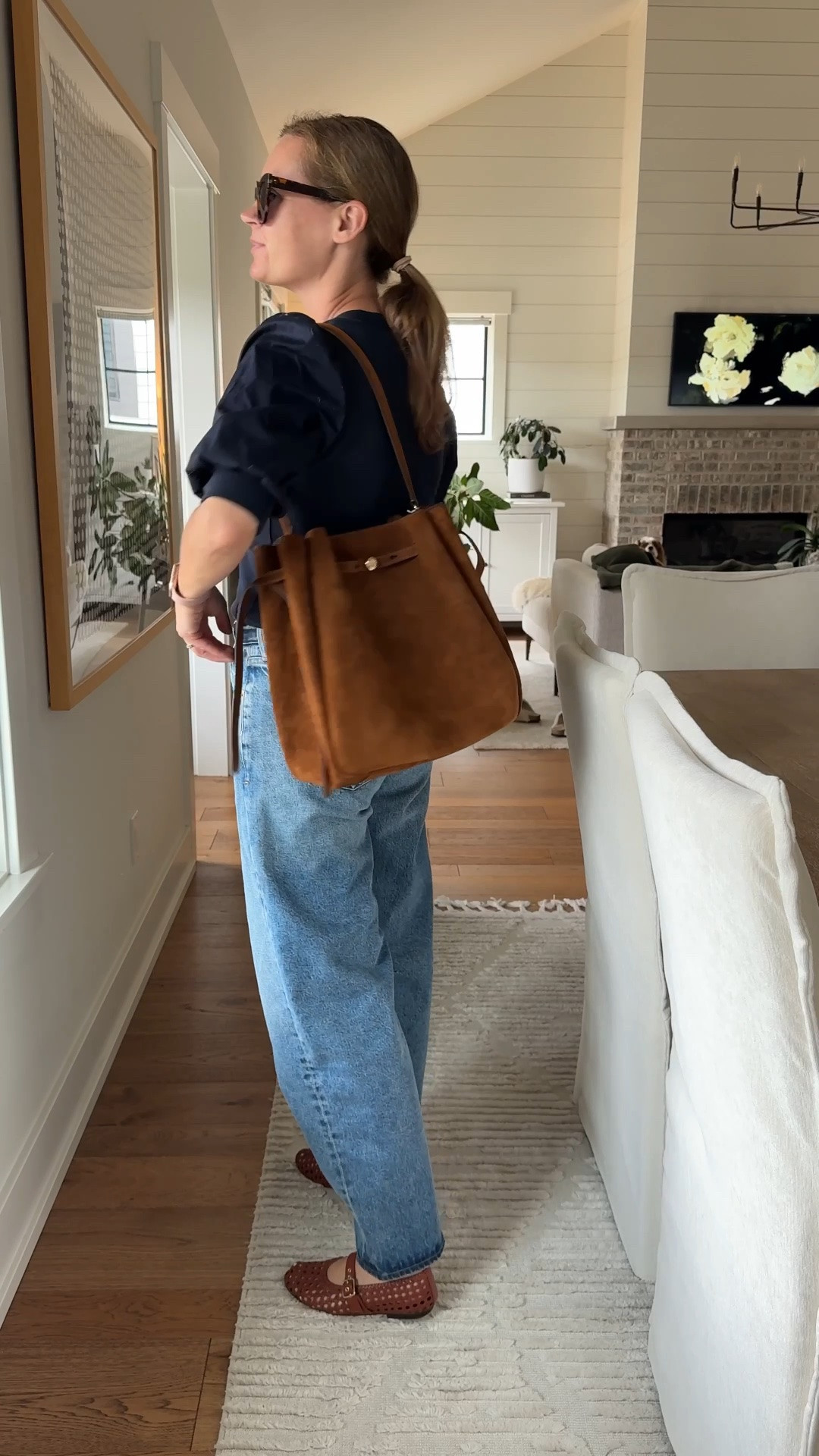 Top size XS
Jeans run big I went down a size to 24

#LTKgrwm #LTKootd #LTKdayinmylife