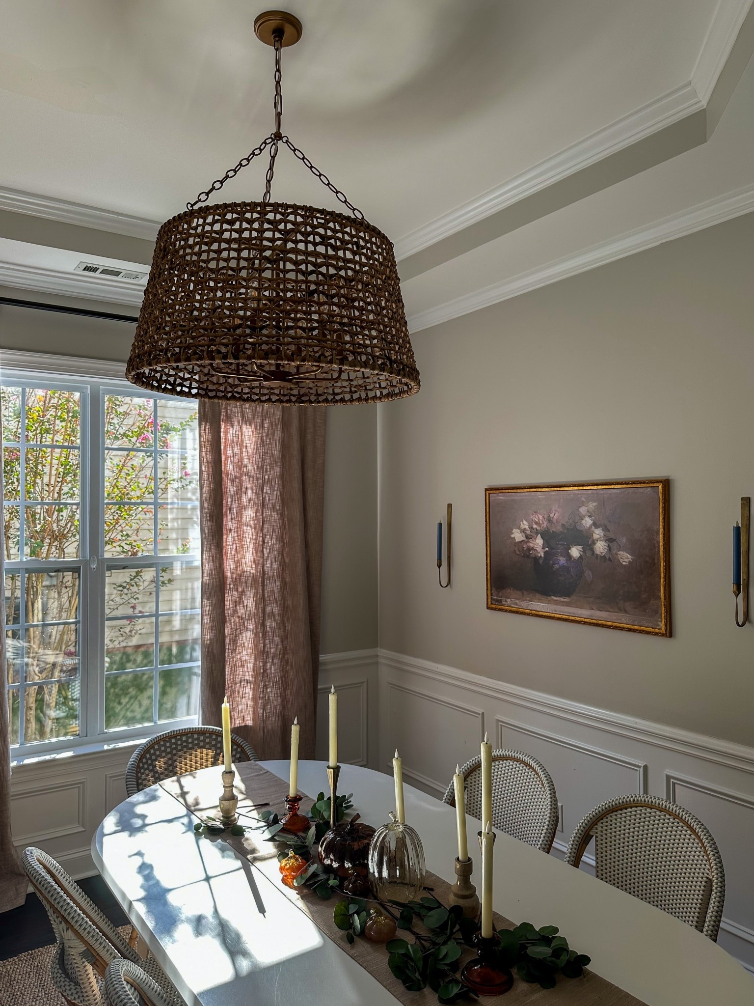 Transform your dining room with this cozy fall tablescape idea 🍂✨ Featuring eucalyptus runners, pumpkins, and warm candlelight, this setup is perfect for Thanksgiving dinner, fall entertaining, or simply adding autumn charm to your home. Shop affordable fall décor and recreate this timeless, inviting look. #FallTablescape #ThanksgivingTable #HomeDecor
#home #falldecor #FallTablescape #FallDecor #TableDecor #DiningRoomDecor #AutumnVibes #FallCenterpiece #EucalyptusDecor #PumpkinDecor #TablescapeGoals #CozyHomeStyle #FallInspo #ThanksgivingTable #HomeDecorFinds #LTKhome #LTKseasonal #LTKfall


#LTKHome #LTKFindsUnder50 #LTKSeasonal