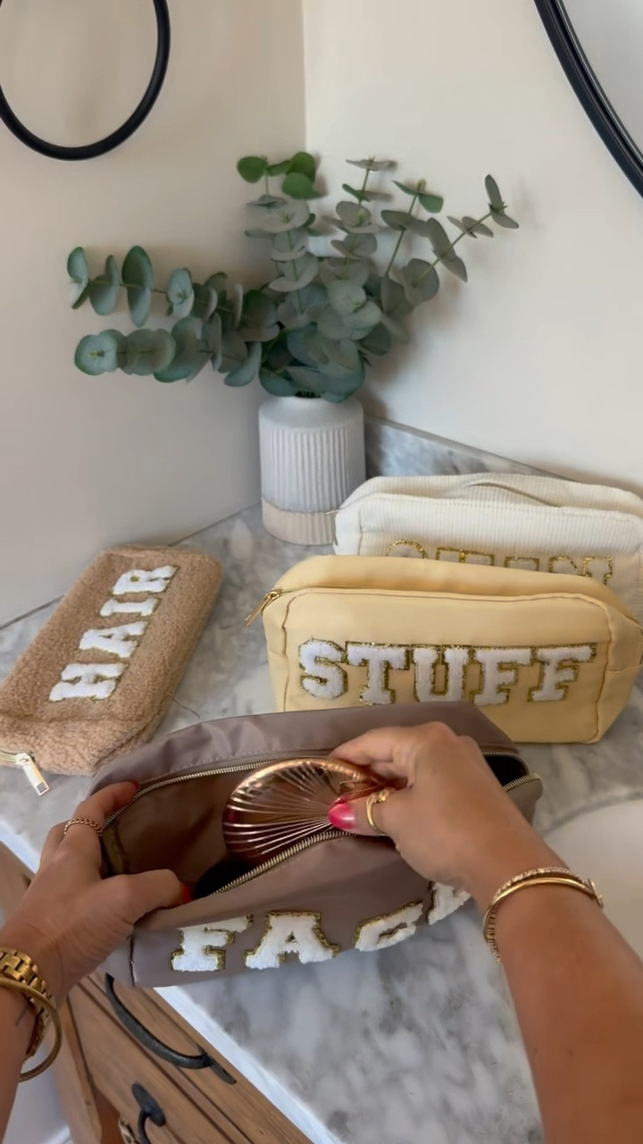 Love traveling with these pouches! Perfect for keeping everything organized! 

Travel essential 
Travel finds 
Amazon travel finds 


#LTKTravel #LTKFindsUnder50 #LTKStyleTip