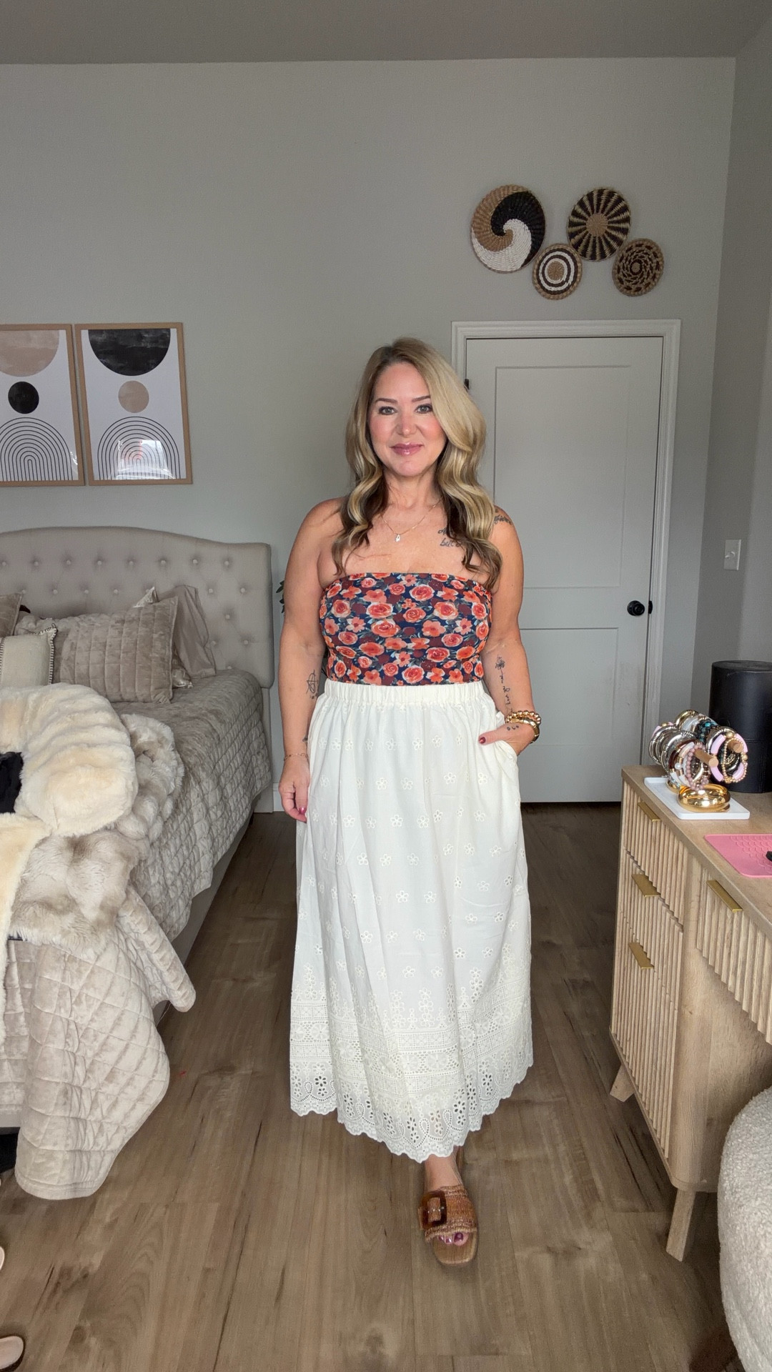 Size large in the top and skirt. Sandals tts are 

#LTKMidsize #LTKOver40 #LTKPetite