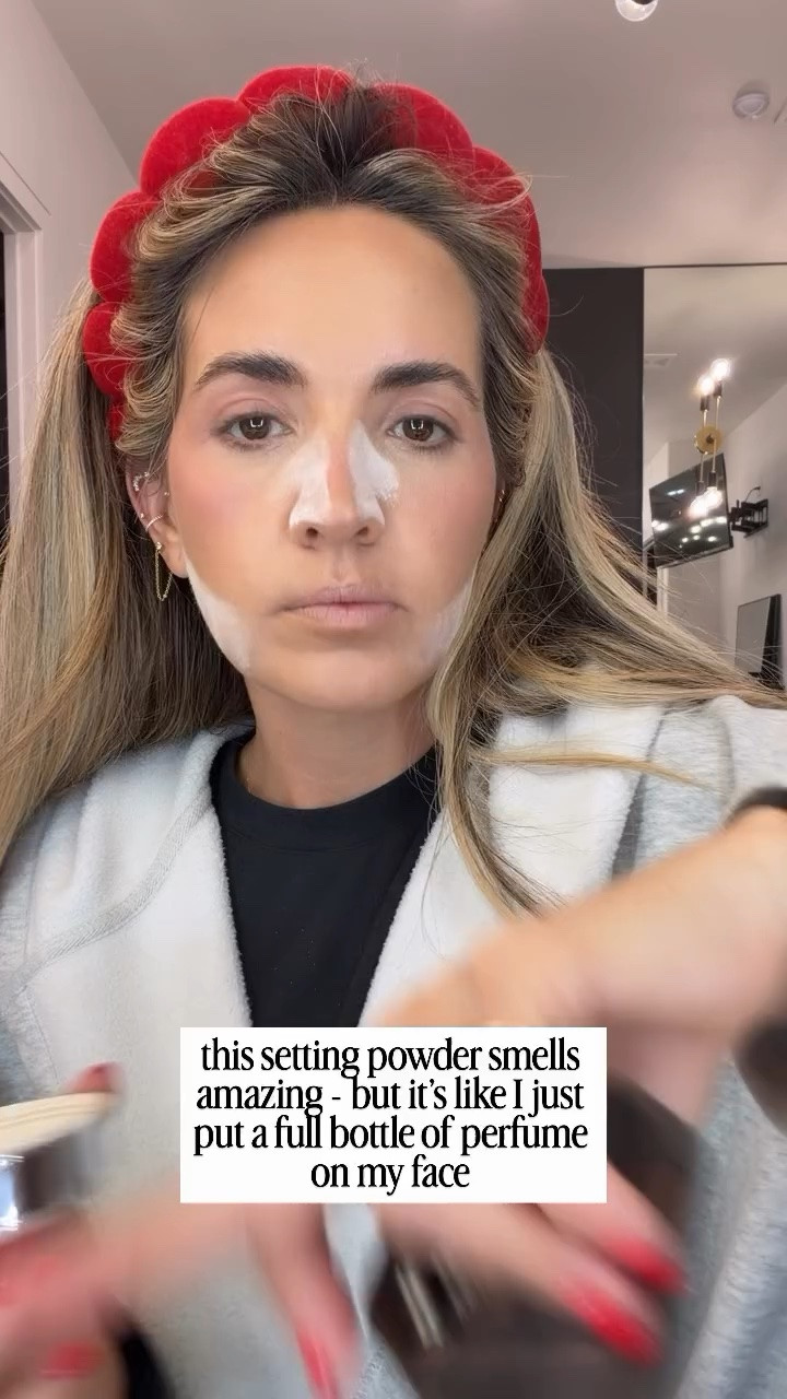 this setting powder smells amazing - but it’s like I just put a full bottle of perfume on my face


Makeup, Beauty, setting powder