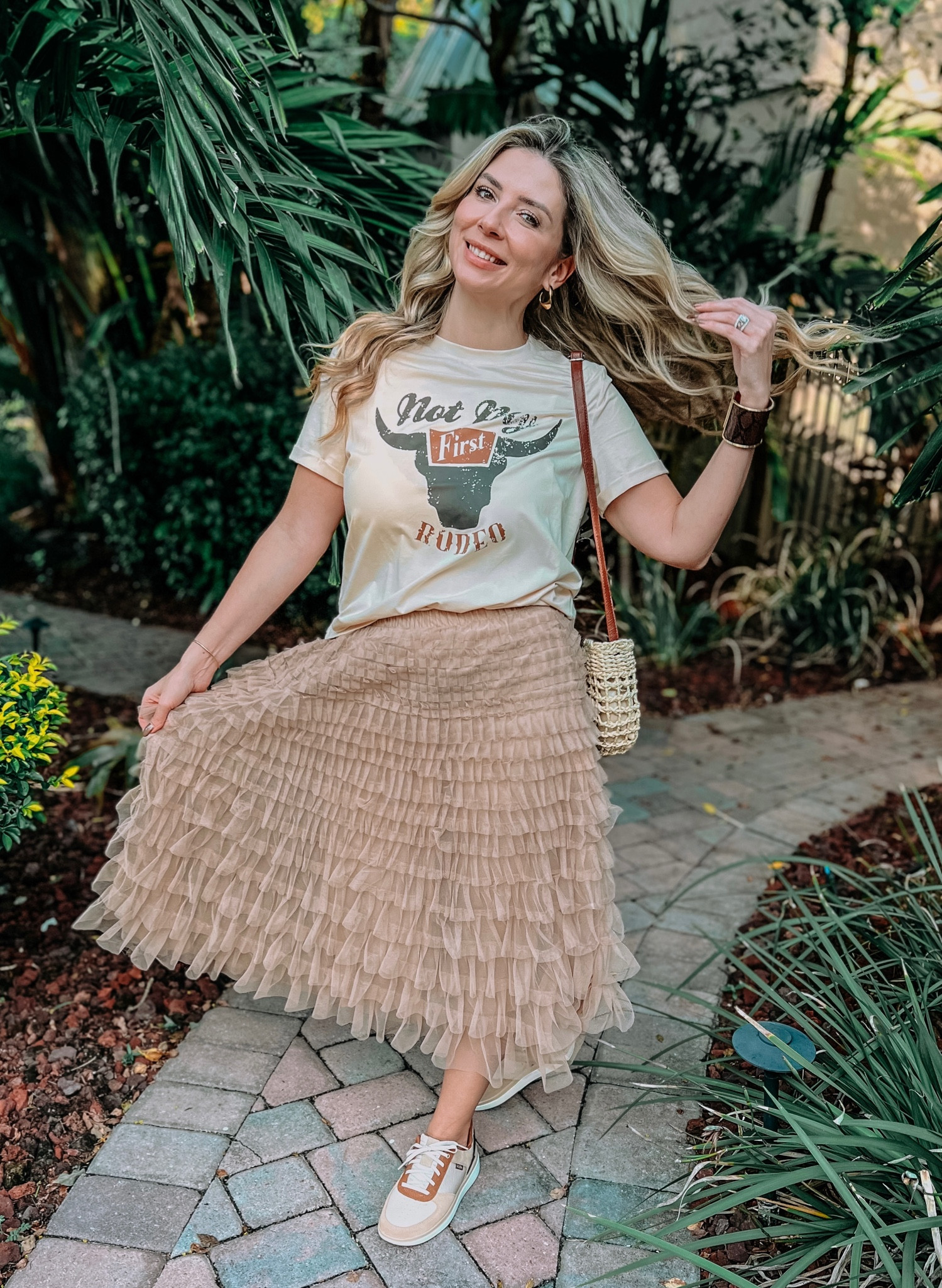 Fun and casual 🤩

#LTKfindsunder50 #LTKstyletip #LTKSeasonal