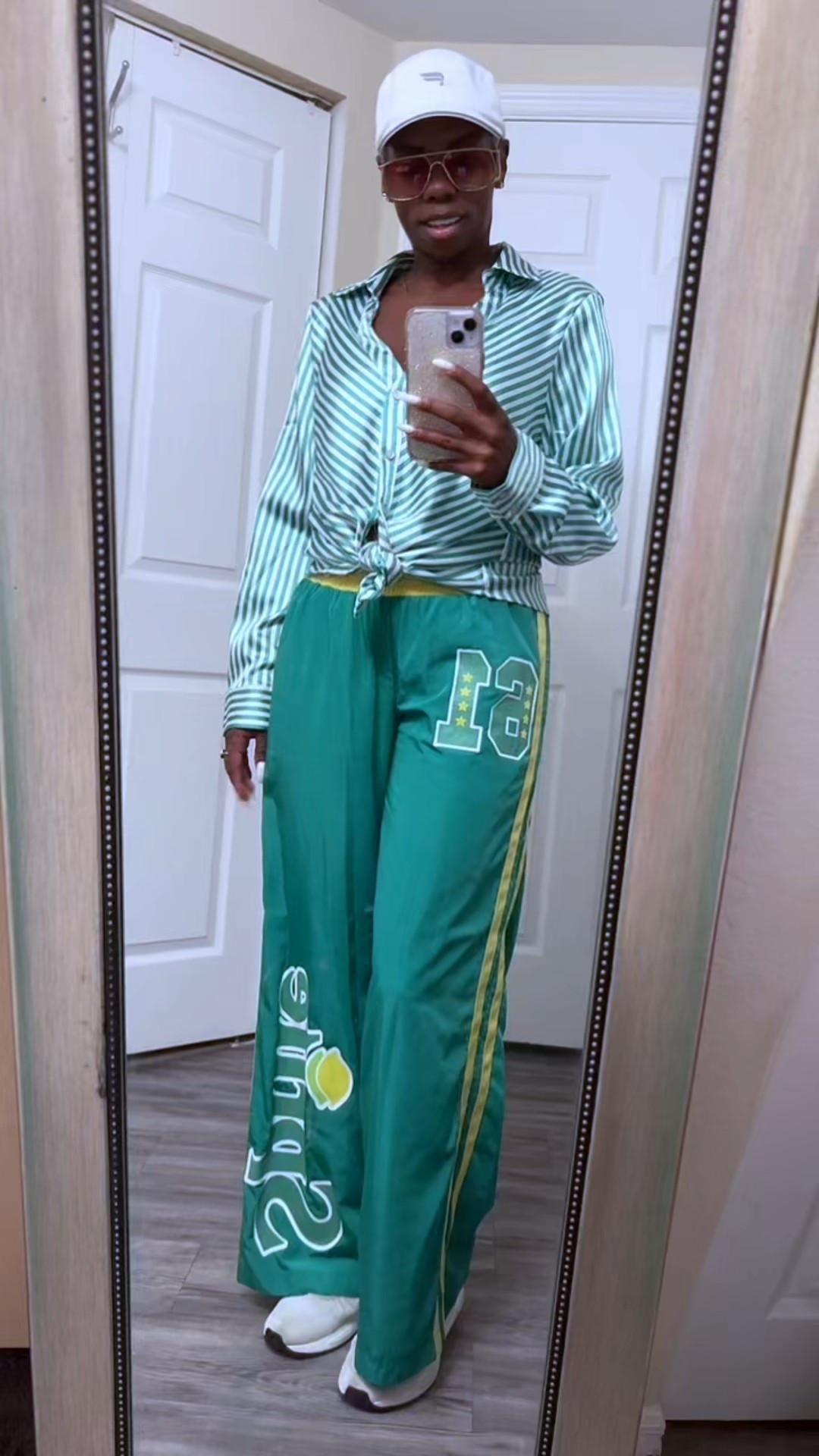 I never thought #Sprite would end up in my wardrobe, but I’m loving it! 🍋🍋‍🟩🥤👖

#LTKStyleTip #LTKFindsUnder50