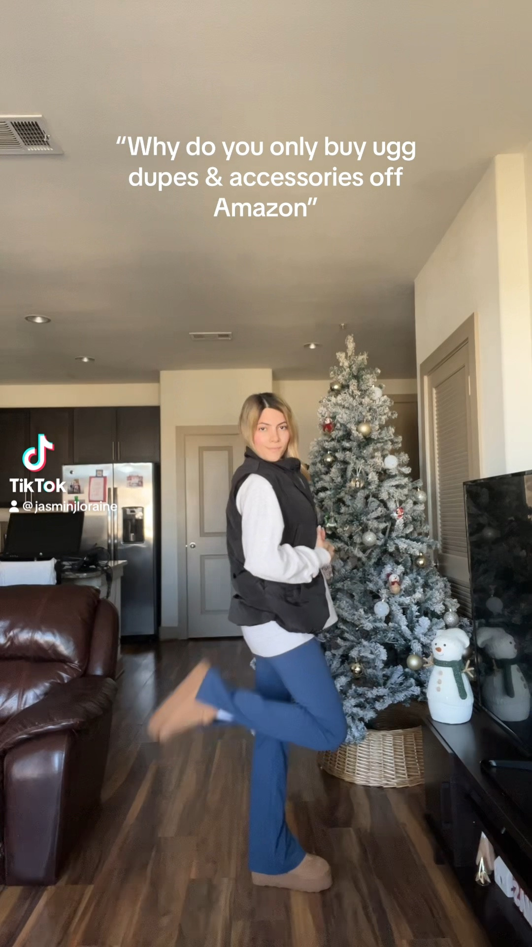 The accessories & Uggs quality are unmatched 🤌🏼
Size S in puffer vest & sweatshirt 


Amazon accessories, Amazon fashion, Amazon uggs, Amazon ugg dupes, black puffer vest, sweatshirt, crewneck sweatshirt 

#LTKSeasonal