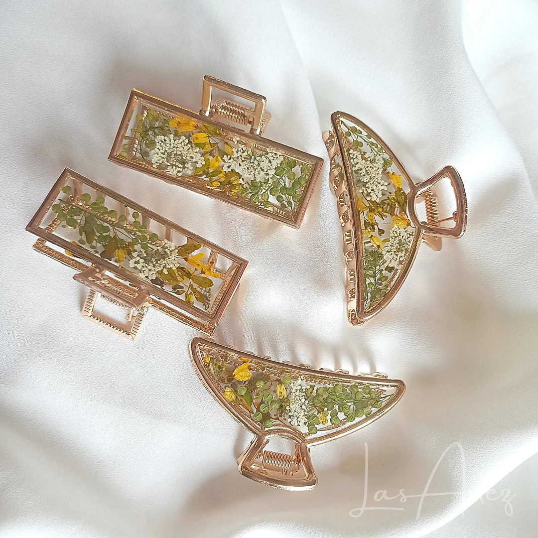 Pressed Wildflower & Green Lepidium Metal Hair Claw, Medium Size, Half Moon French Twist Claw, Fl... | Etsy (US)