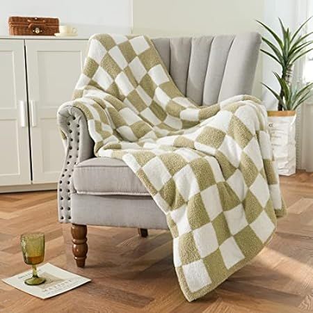 GY Throw Blankets Checkered Fuzzy Sage Green Blanket Plaid Decorative Green Throw Blanket - Super... | Amazon (US)