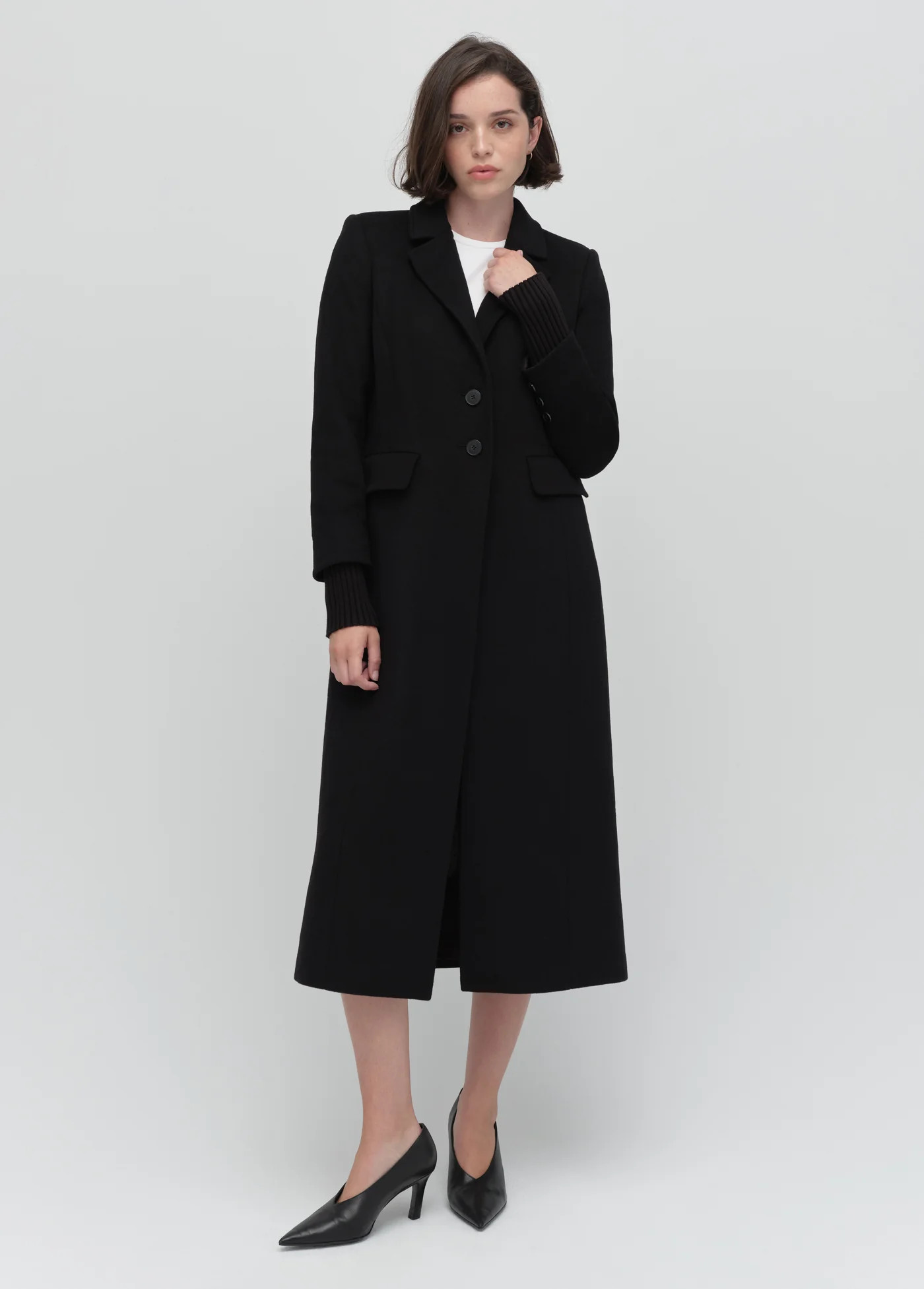 THE PETITE CITY COAT | Favorite Daughter