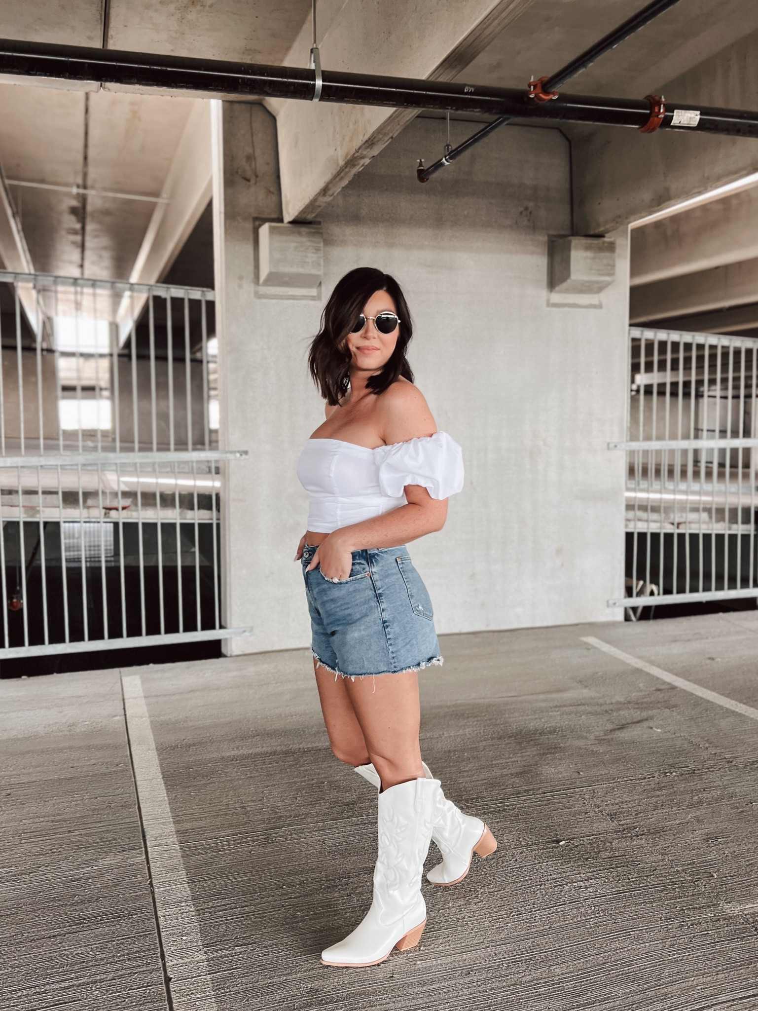 Abercrombie Shorts Sale! 20% off shorts & 15% off everything else PLUS an additional 15% off with code “AFSHELBY” 

#LTKsalealert #LTKstyletip